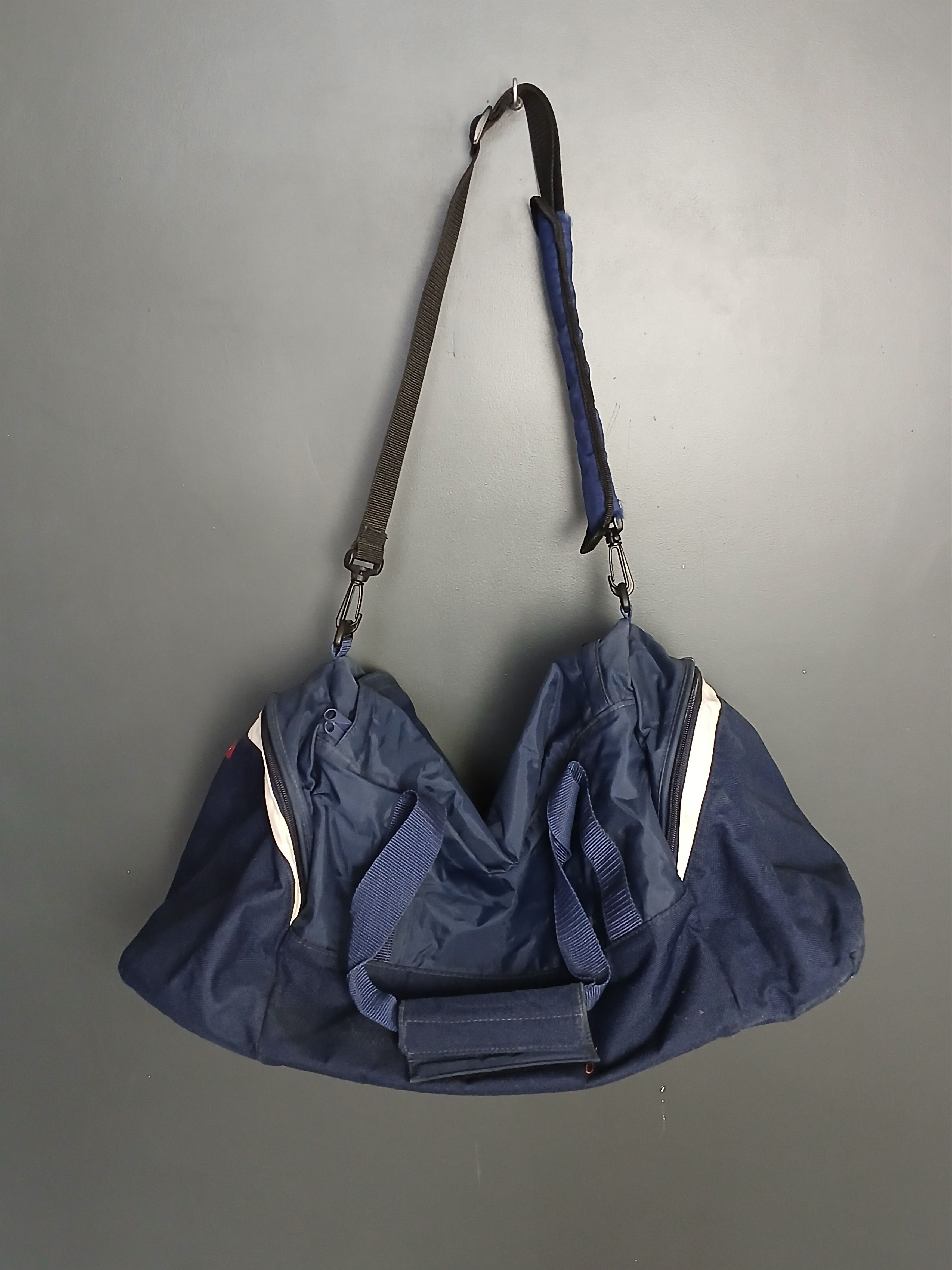 Nike Vintage Nike Bag Size ONE SIZE - 2 Thumbnail