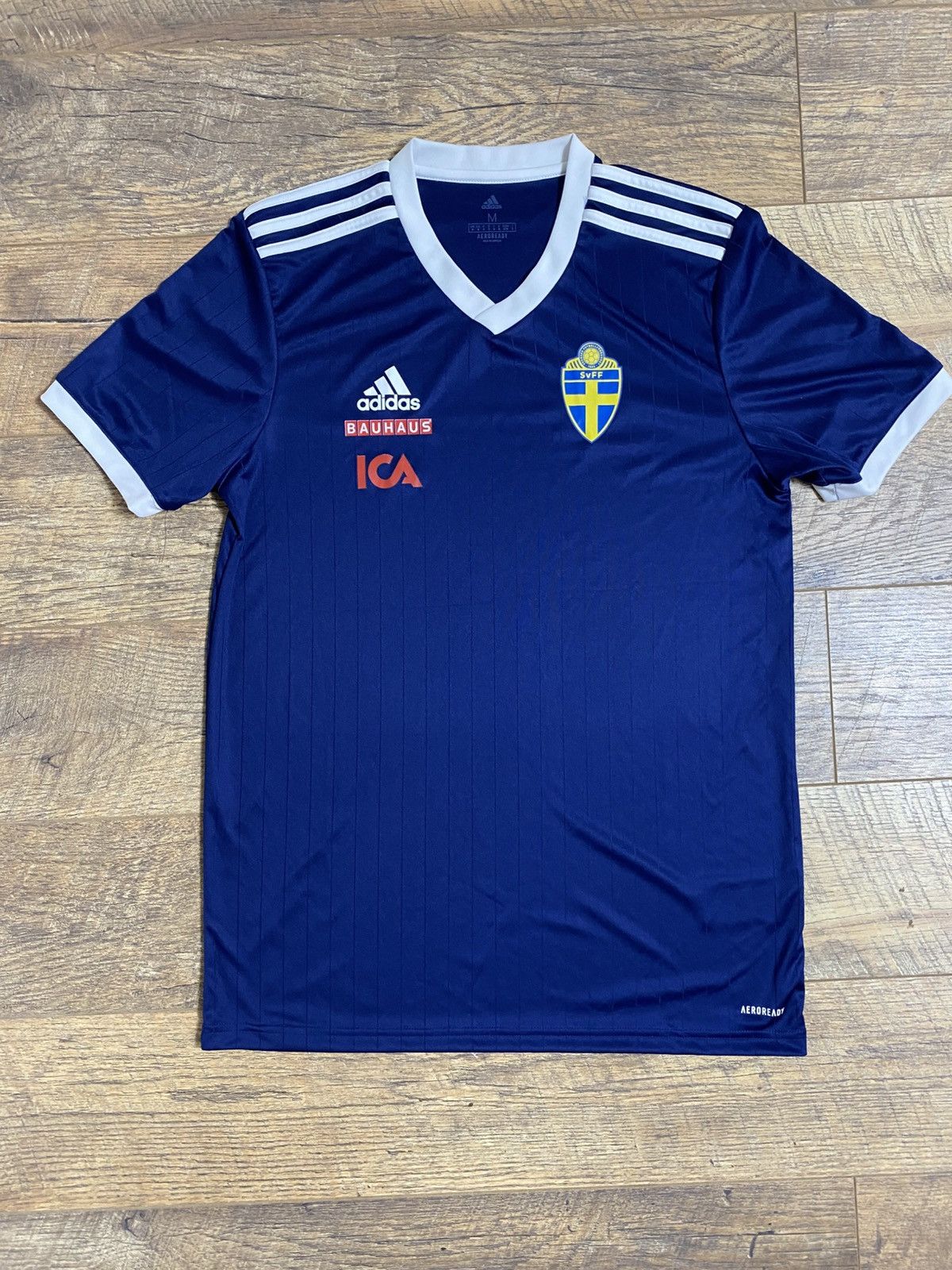 Adidas Adidas Sweden 2020 Training Jersey SvFF Bauhaus ICA M Size US M / EU 48-50 / 2 - 1 Thumbnail