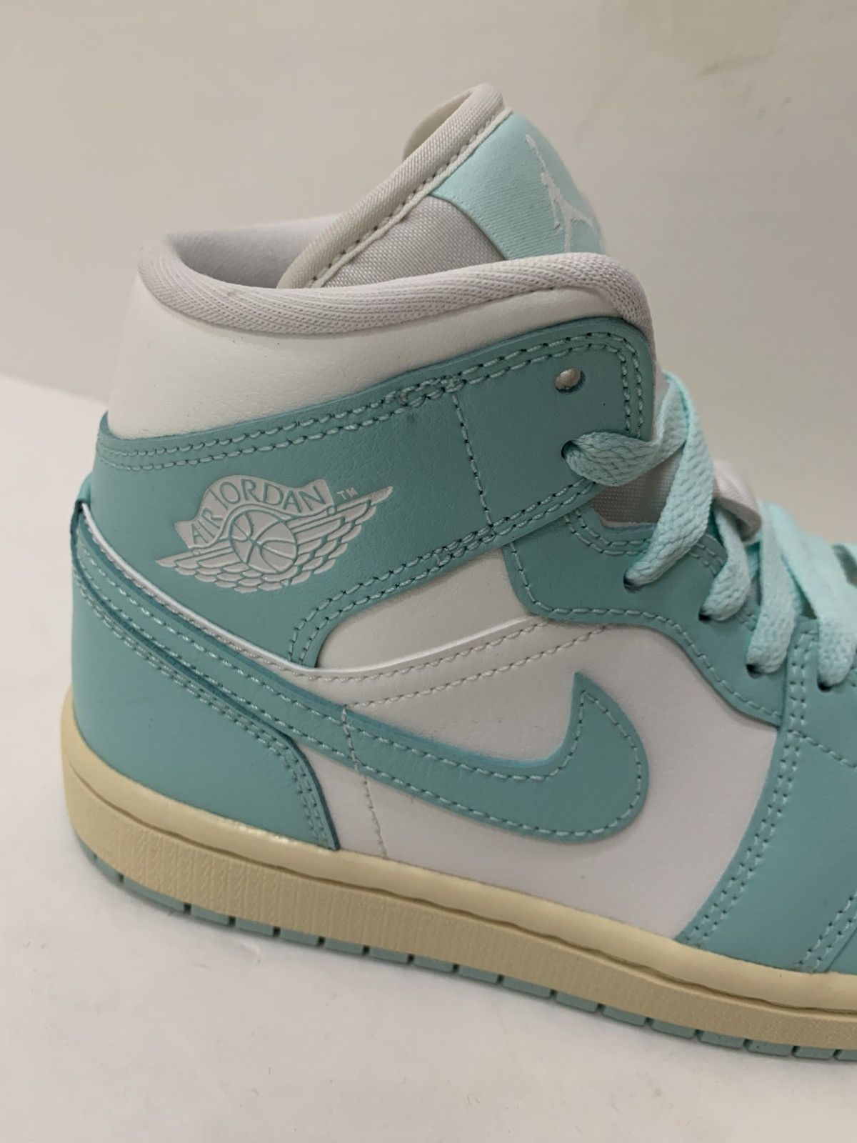 Jordan Brand AIR JORDAN 1 MID Size US 6 / IT 36 - 23 Thumbnail