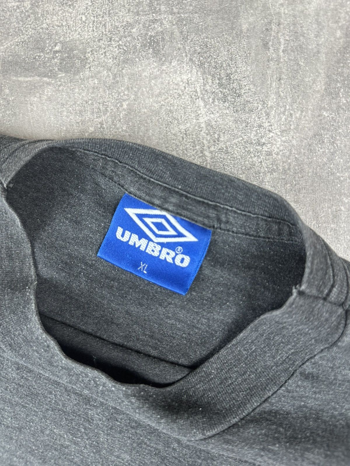 Umbro Umbro Manchester United 1995/96 Cotton Soccer T-Shirt Size US XL / EU 56 / 4 - 14 Thumbnail