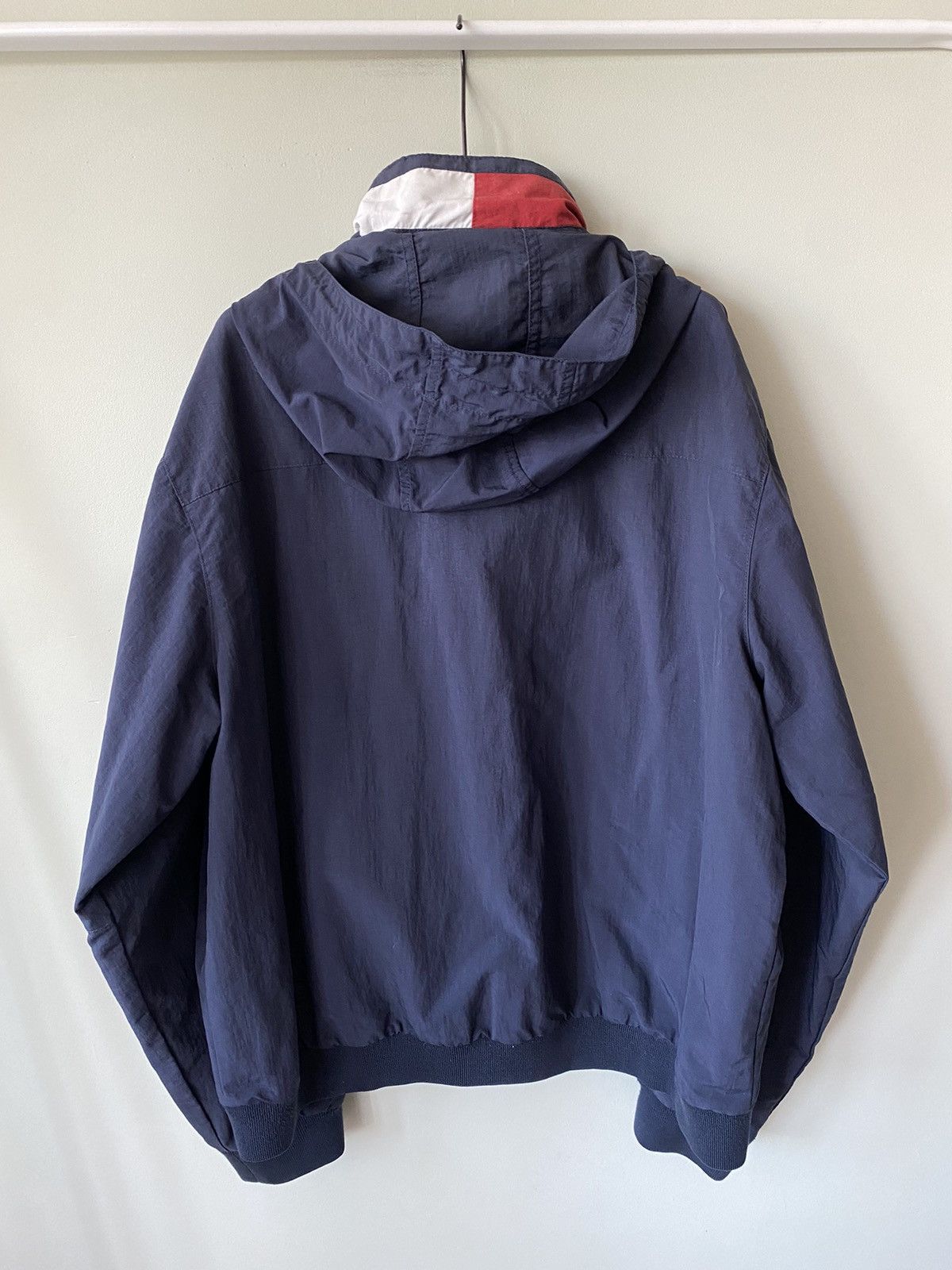 Tommy Hilfiger × Vintage Tommy Hilfiger Vintage Logo hooded jacket Size US M / EU 48-50 / 2 - 2 Thumbnail