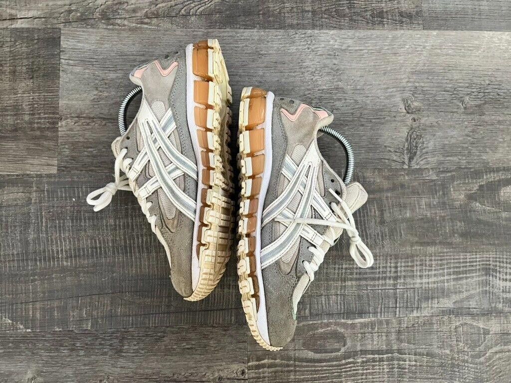 Asics ASICS • WMNS Gel-Kayano 5 360 (7M) Size US 7 / EU 40 - 10 Thumbnail