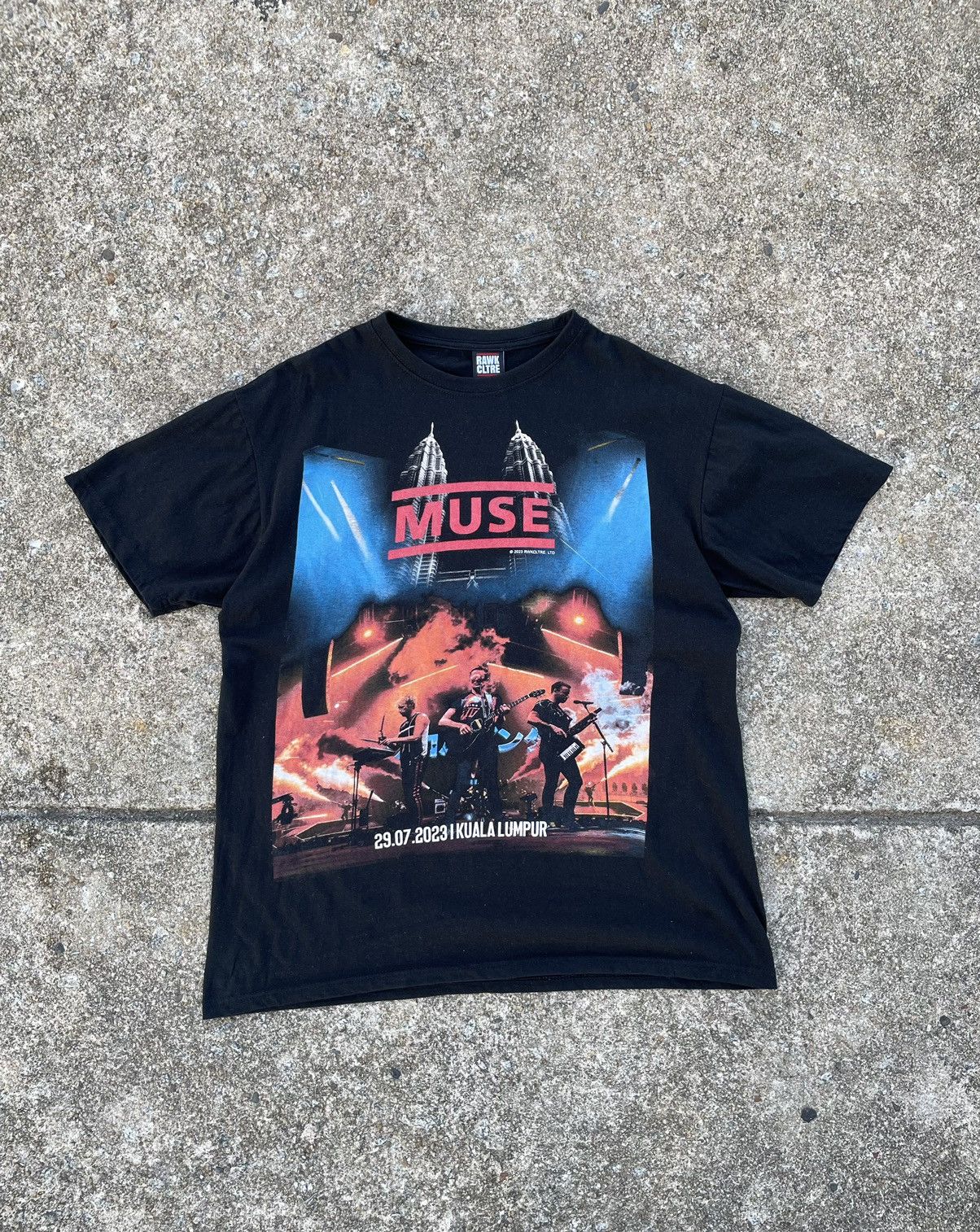 Band Tees Muse Tour Kuala Lumpur 2023 Tee Size US L / EU 52-54 / 3 - 1 Thumbnail