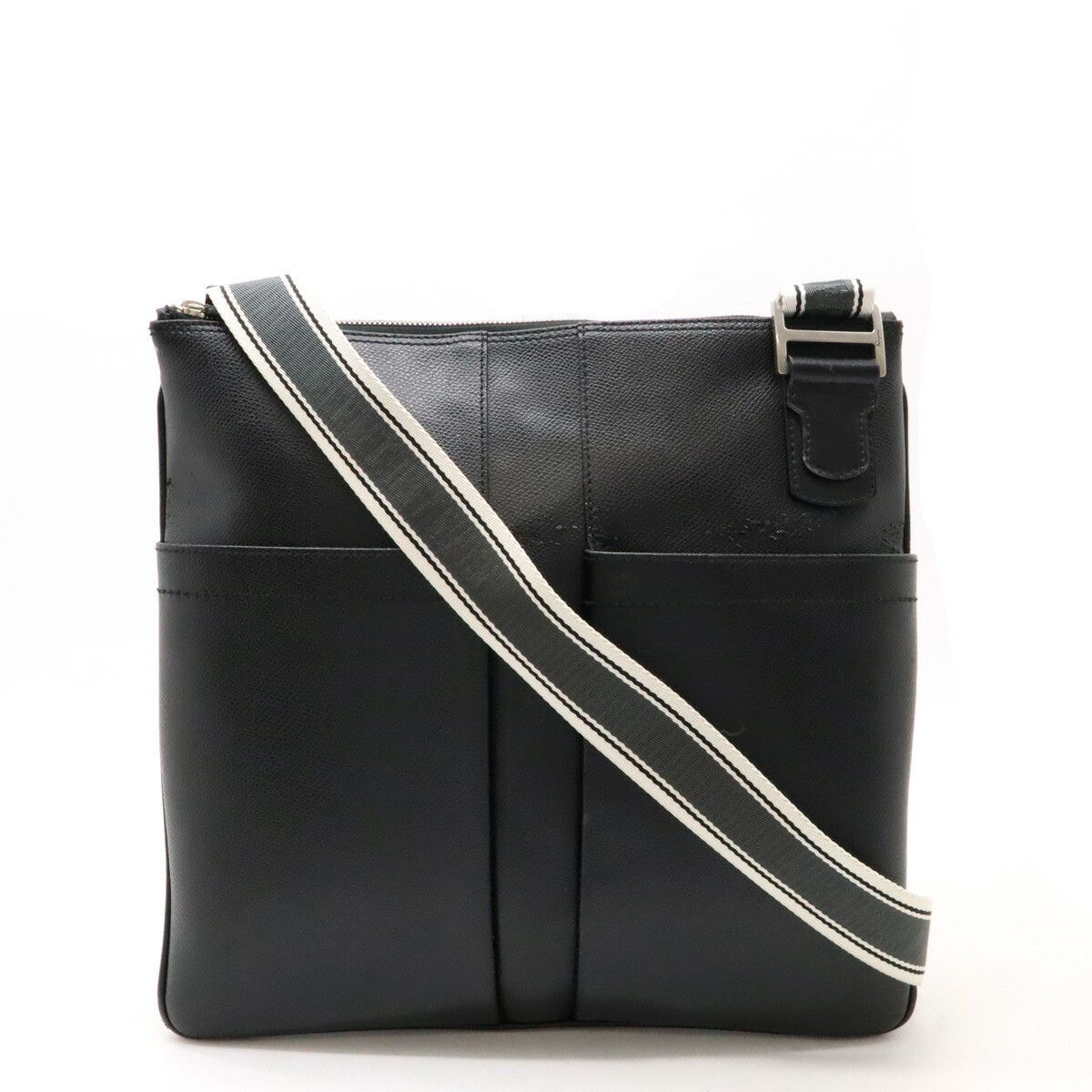Salvatore Ferragamo Salvatore Ferragamo Embossed Leather Shoulder Bag Leather Shoulder Bag in Black, Women's