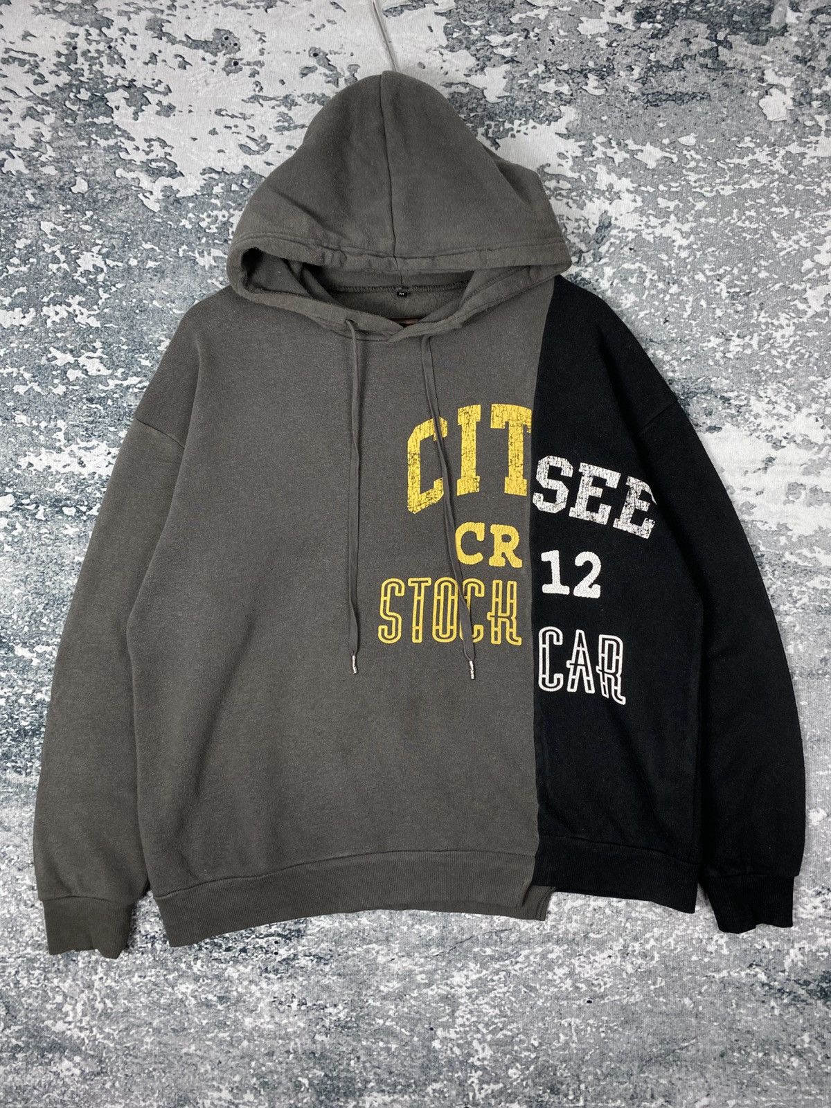 Japanese Brand Vintage Japanese Brand Pullover Hoodies Size US M / EU 48-50 / 2 - 1 Thumbnail