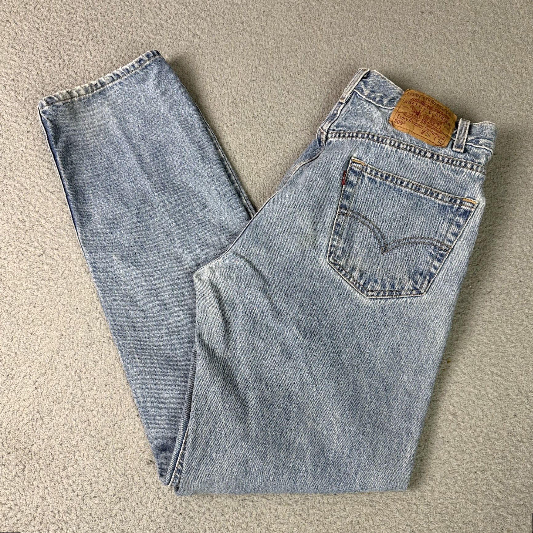 Levi's VINTAGE Levi's 505 Jeans Men Regular Light Blue 34x30 Straight 90s Grunge Denim Cotton Button Zip 5-Pocket image? Size US 34 / EU 50 - 2 Thumbnail
