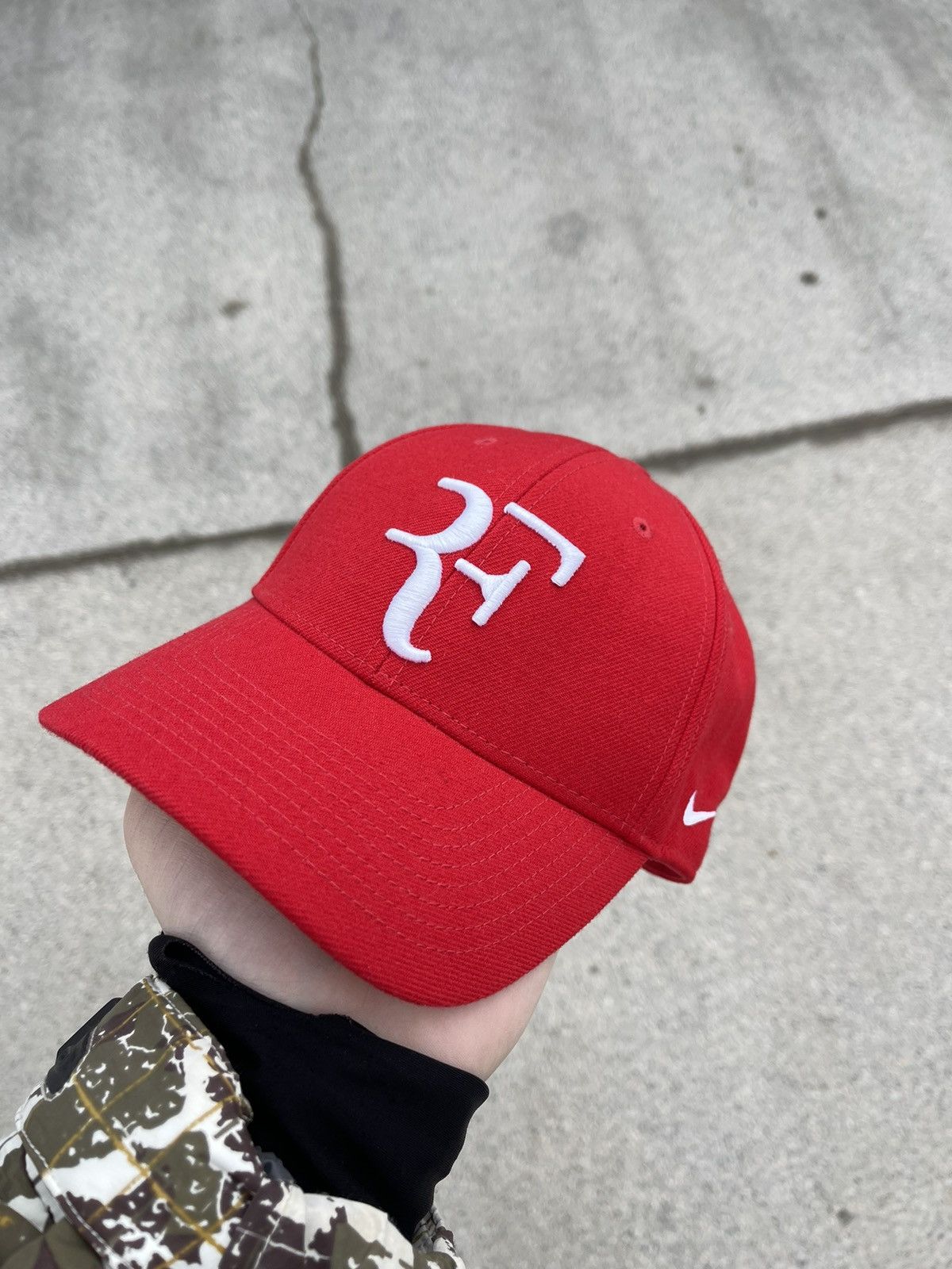 NIKE フェデラー【RF RED/WHITE CAP】 ナイキ製 RF赤CAP