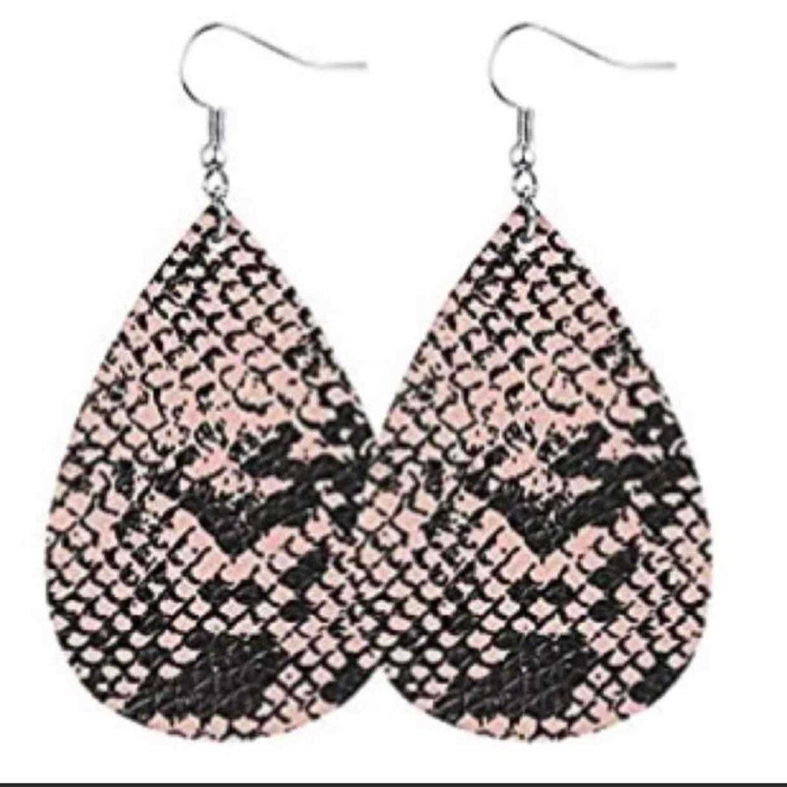 Other New faux snake leather dangle teardrop lightweight earrings Size ONE SIZE - 1 Preview