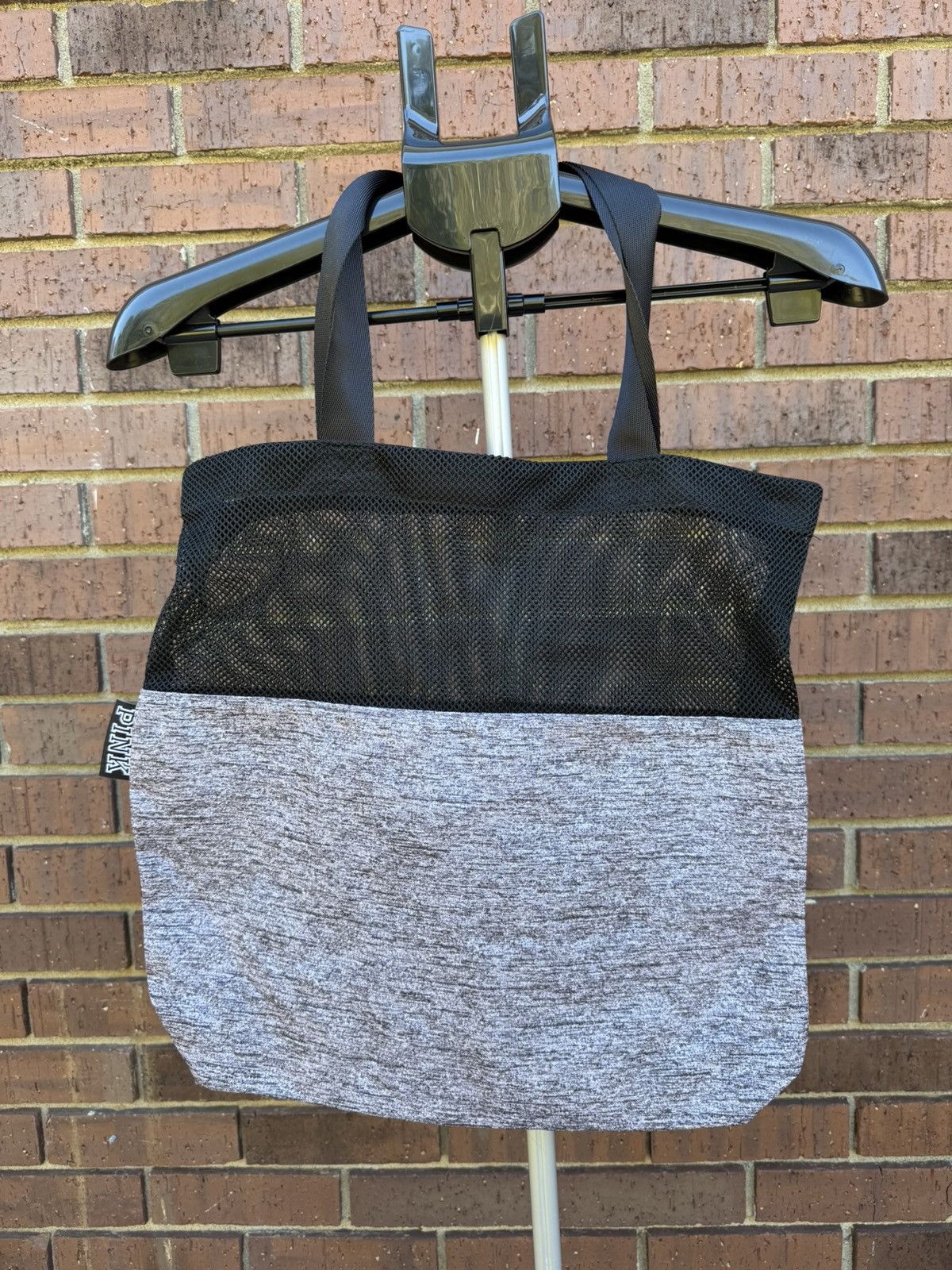 Victoria's Secret Victoria’s Secret PINK Grey Black Mesh Tote Shoulder Bag Size ONE SIZE - 5 Thumbnail