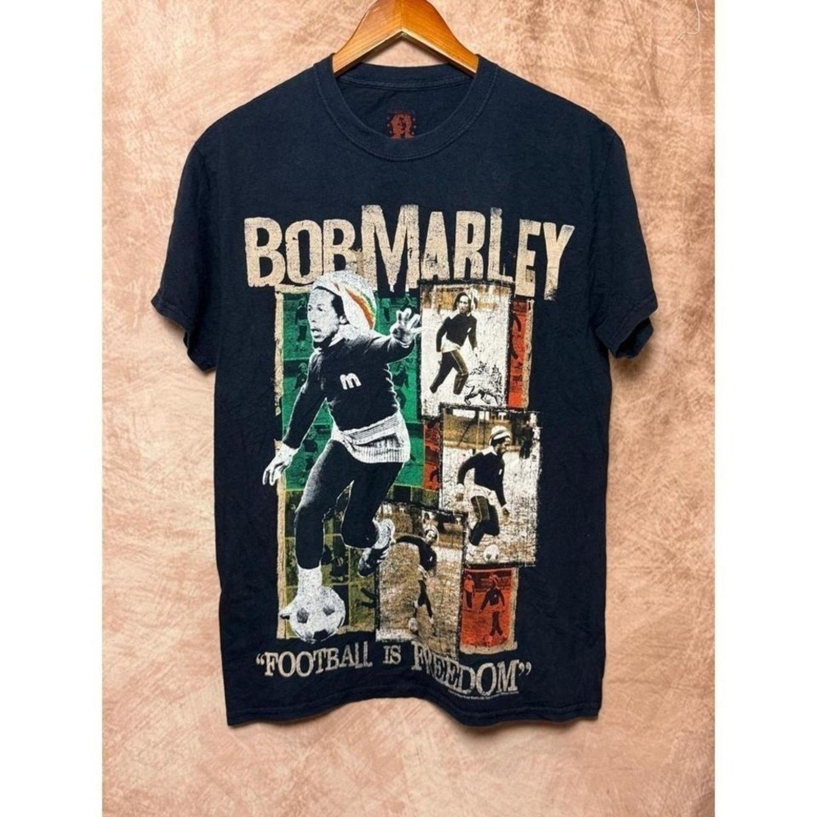 Bob Marley Bob Marley Football Graphic Tee Black Size M Size US M / EU 48-50 / 2 - 2 Thumbnail