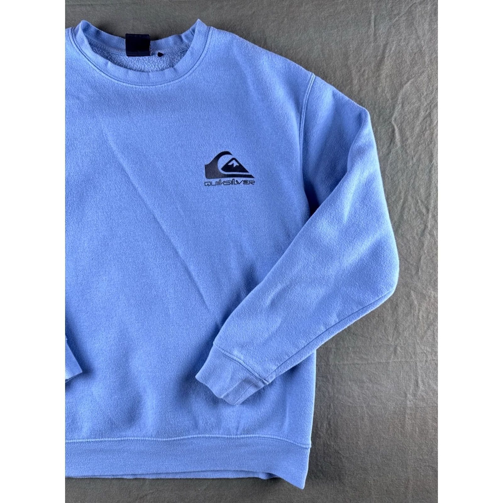 Quiksilver Quiksilver Sweatshirt Mens M Blue Y2K Surf Skate Minimal Logo Crewneck Size US M / EU 48-50 / 2 - 3 Thumbnail