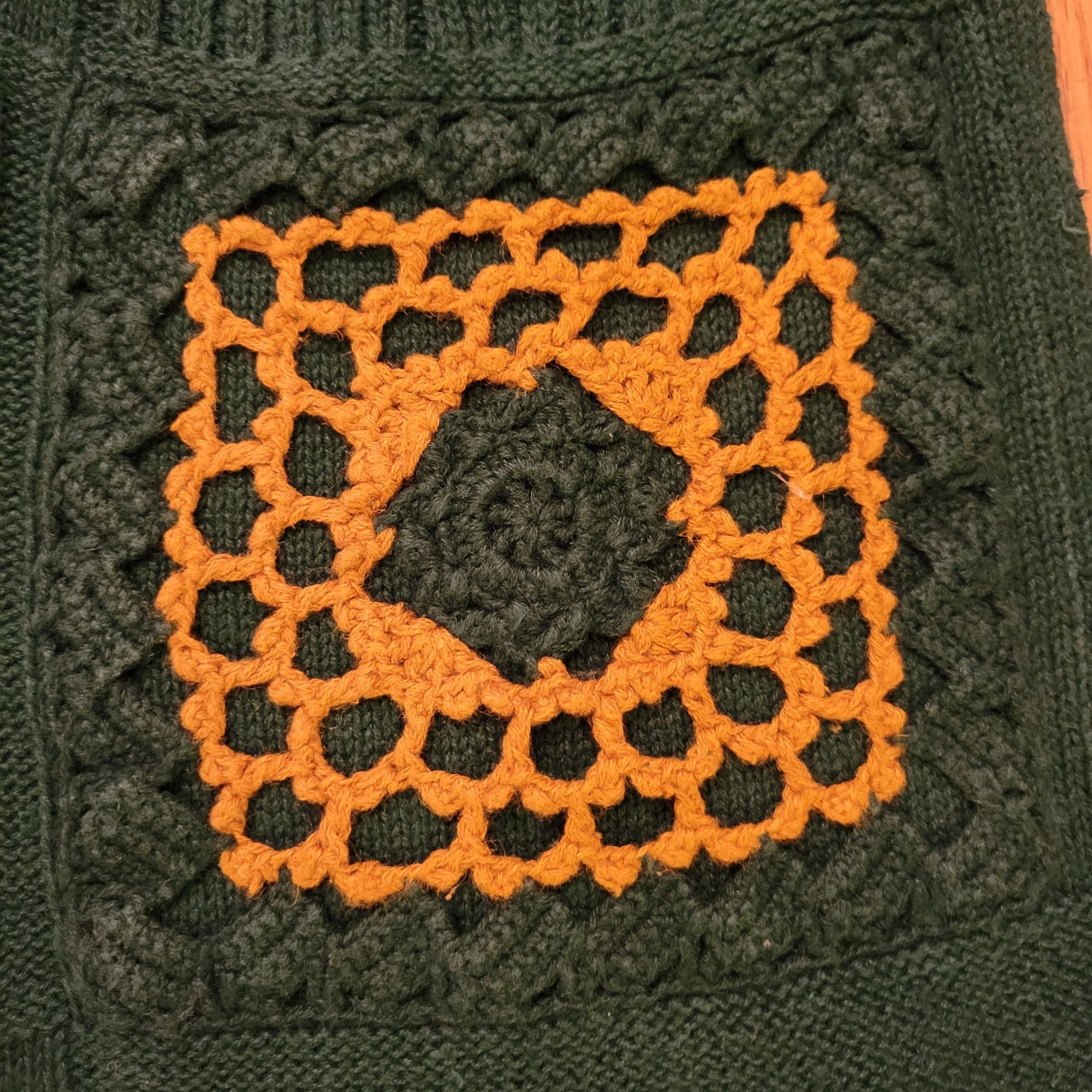 Vintage Vintage Carolina Colours Green Sweater Floral Crochet Patchw Size L / US 10 / IT 46 - 5 Thumbnail