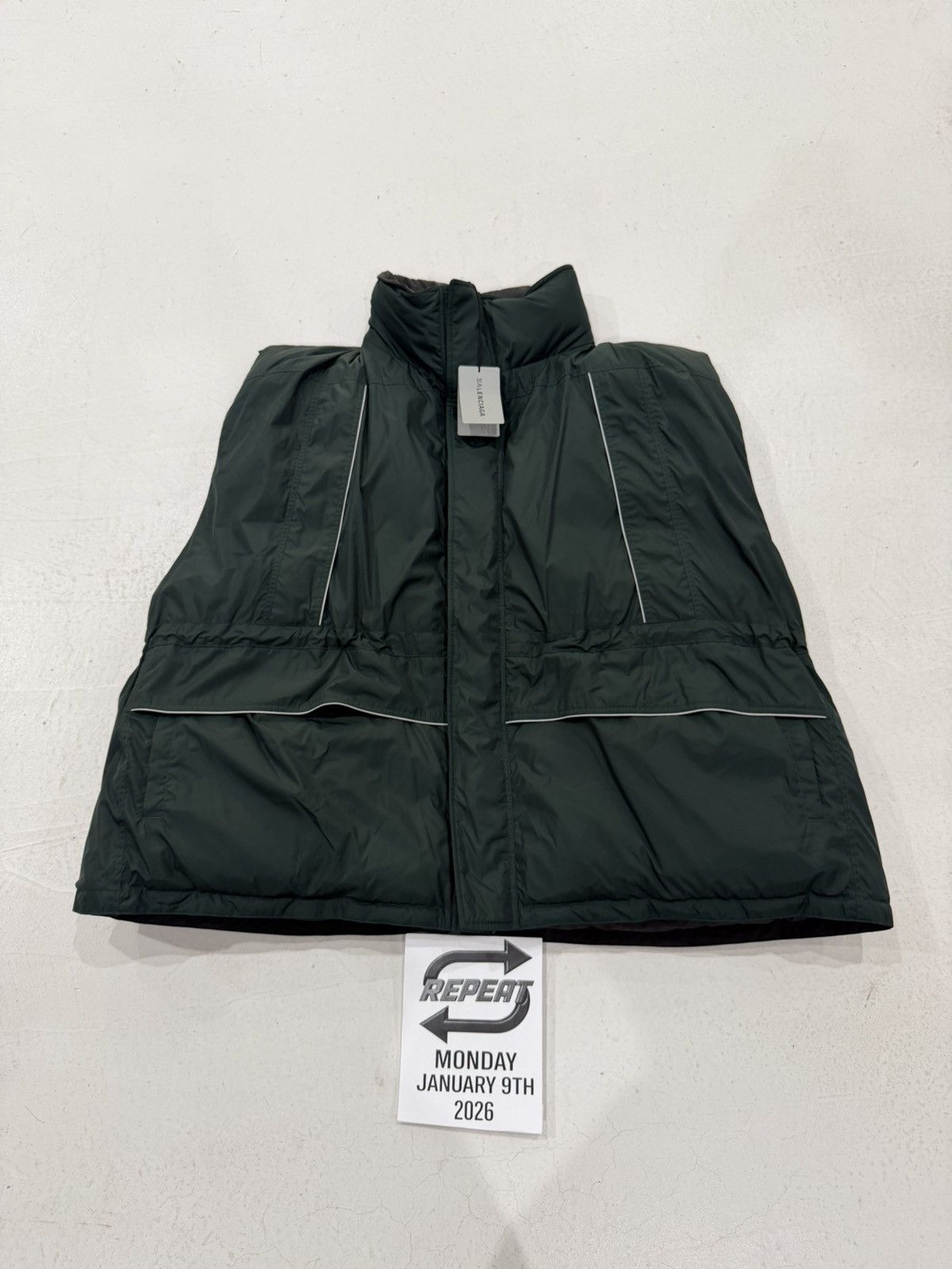 Balenciaga Balenciaga ‘Gilet’ Vest Size US XL / EU 56 / 4 - 1 Thumbnail