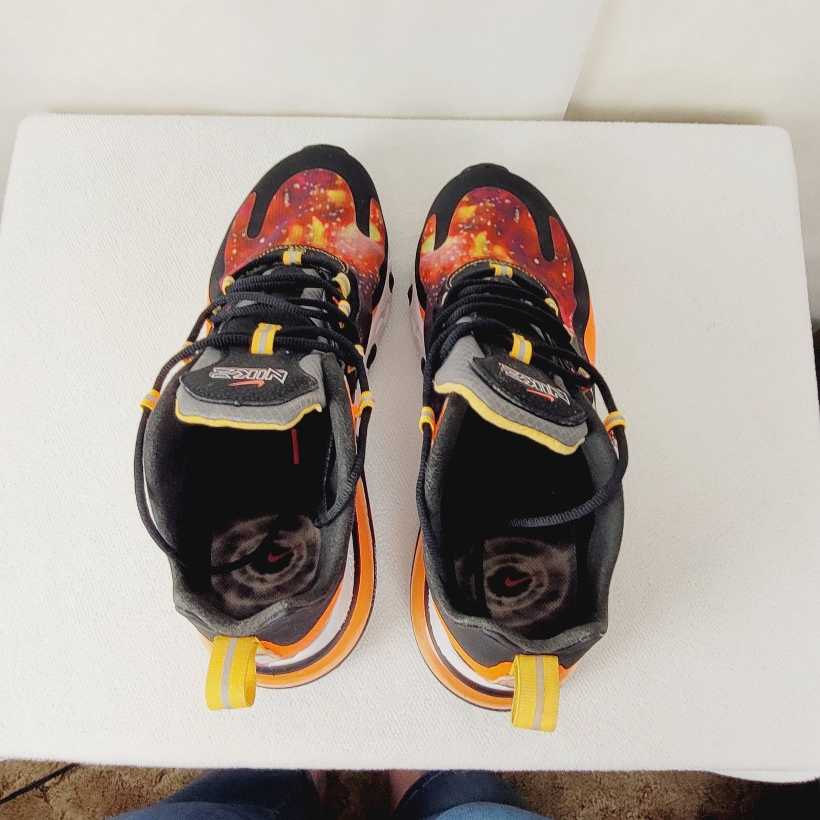 Nike Nike 270 React Mens black Supernova galaxy sneakers Size 8 Size US 8 / EU 41 - 5 Thumbnail