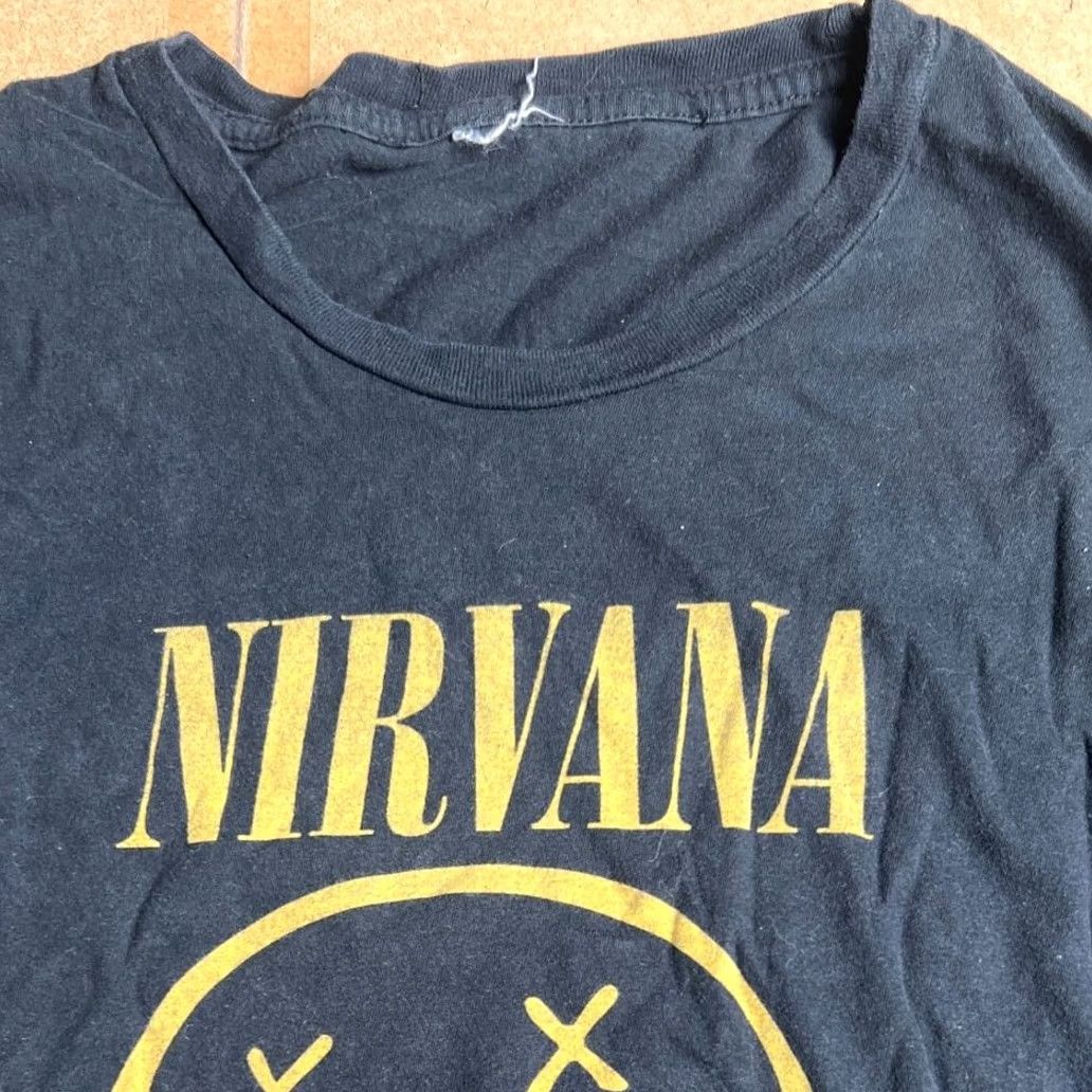 Vintage Nirvana 2014 Smiley Face Distressed T-Shirt Men XL Size US XL / EU 56 / 4 - 2 Thumbnail