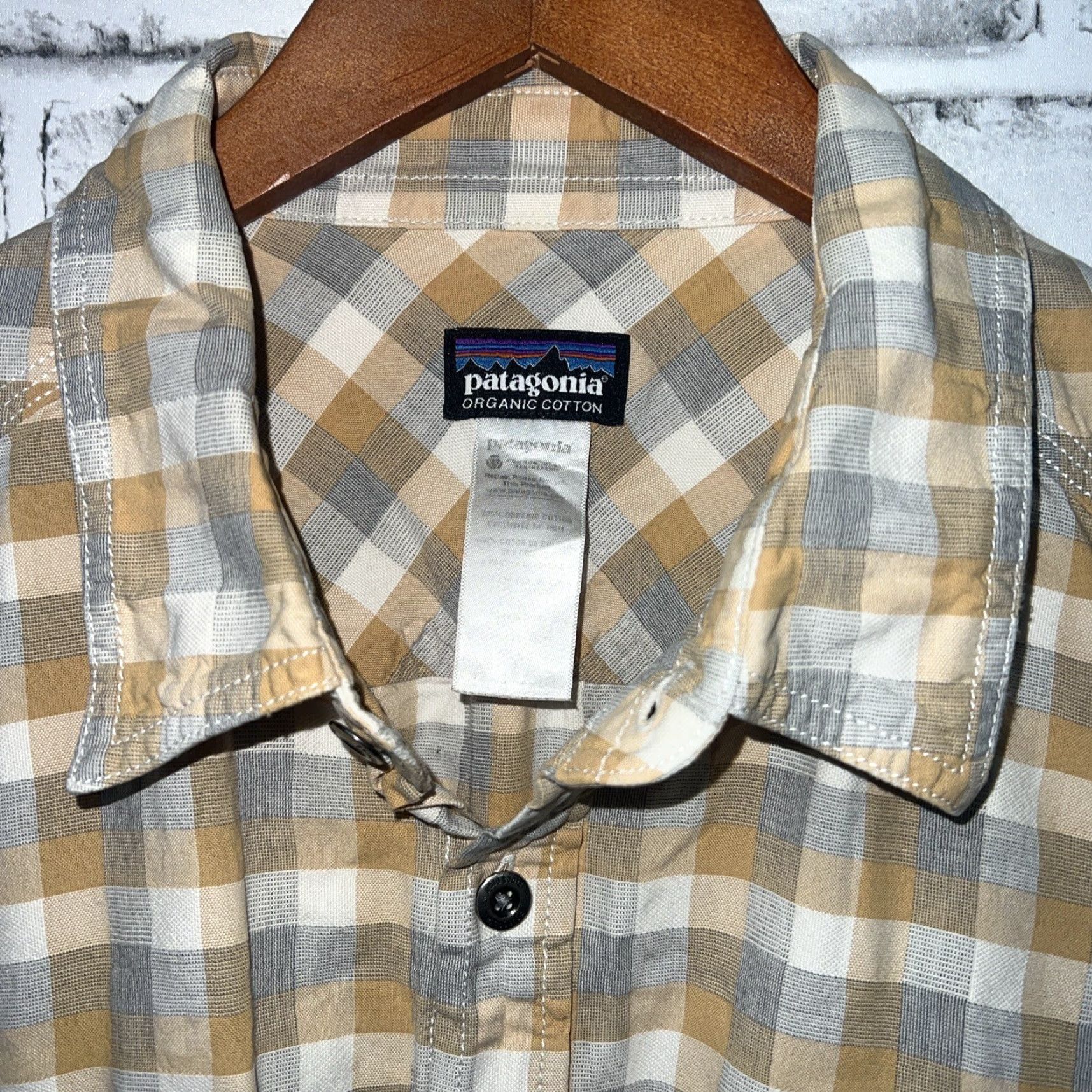 Patagonia Patagonia Shirt Plaid Yellow Button-Up Mens Size L Size US L / EU 52-54 / 3 - 2 Thumbnail