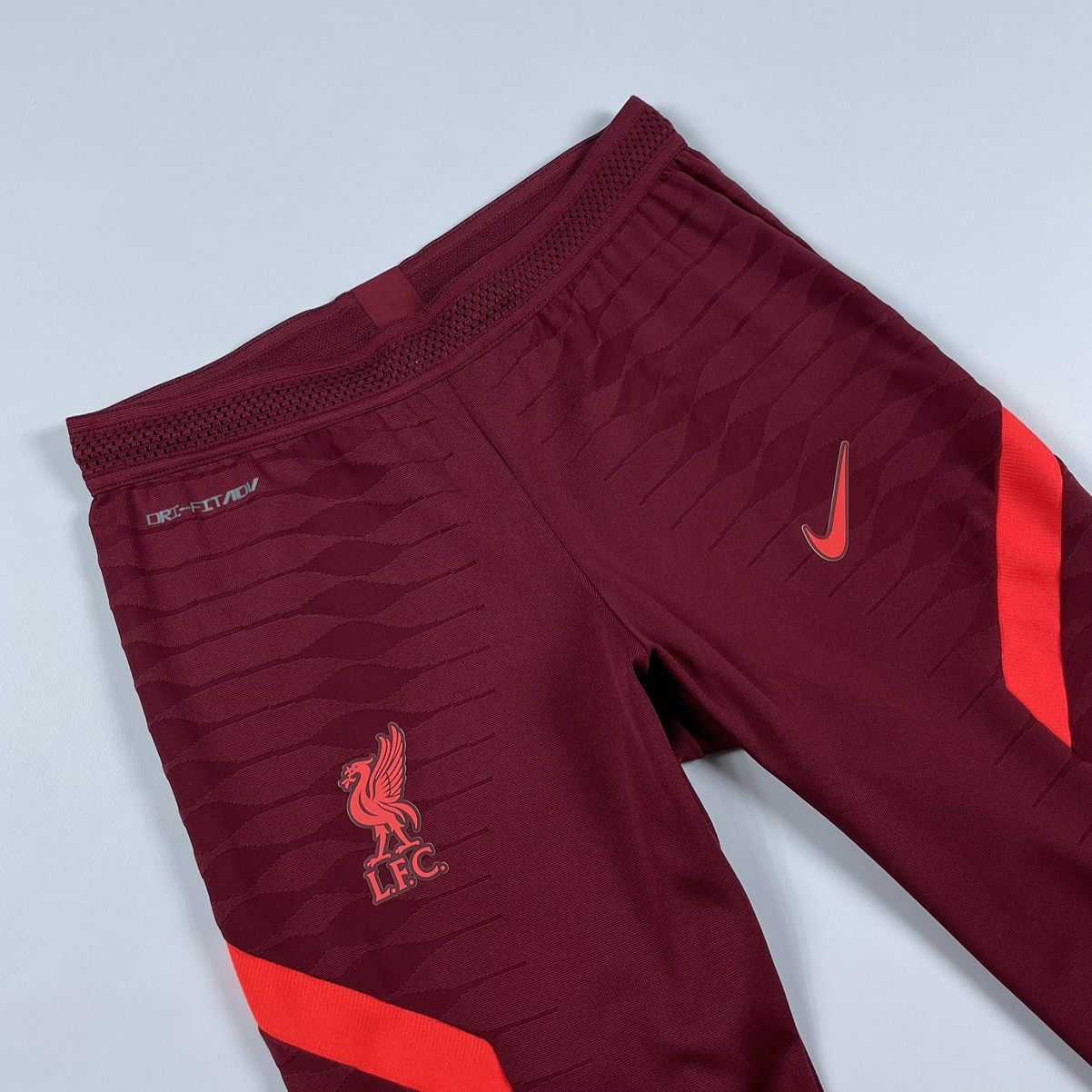 Nike Nike Liverpool FC Soccer Pants Football Joggers Size US 30 / EU 46 - 6 Thumbnail