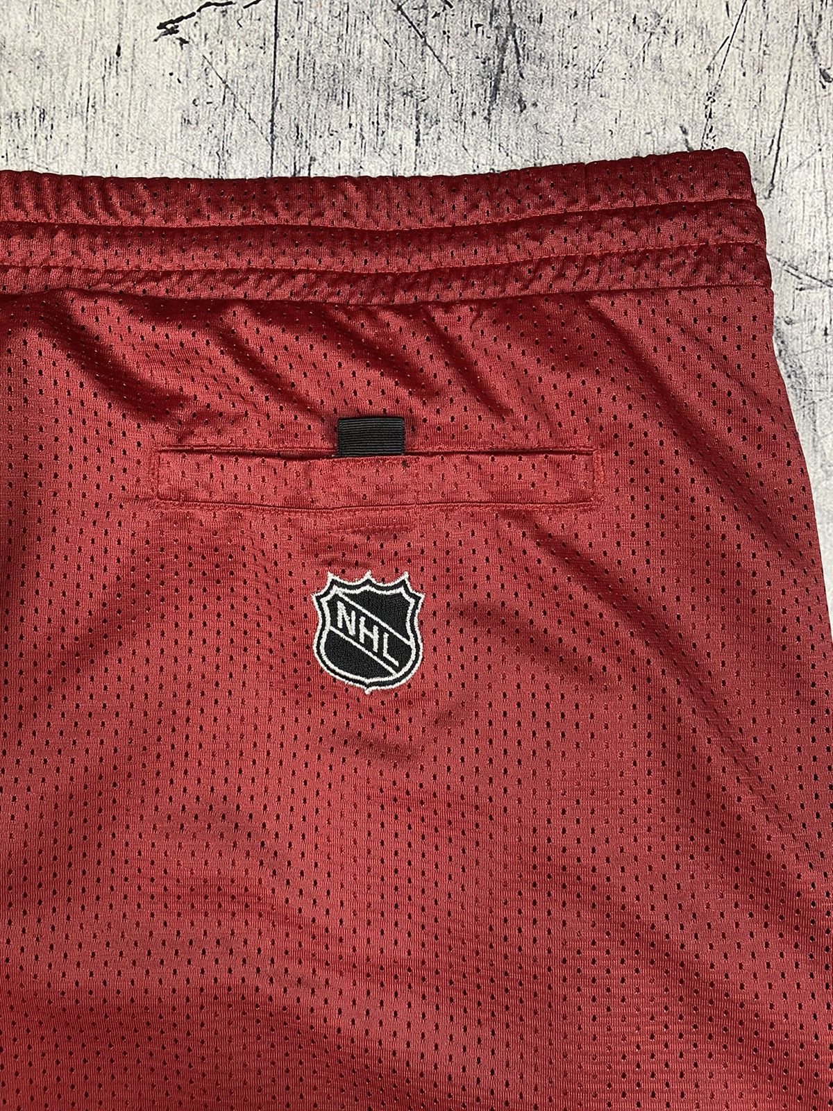 NFL × Reebok Vintage 00s Reebok Coyotes NFL Shorts Size US 35 - 10 Thumbnail