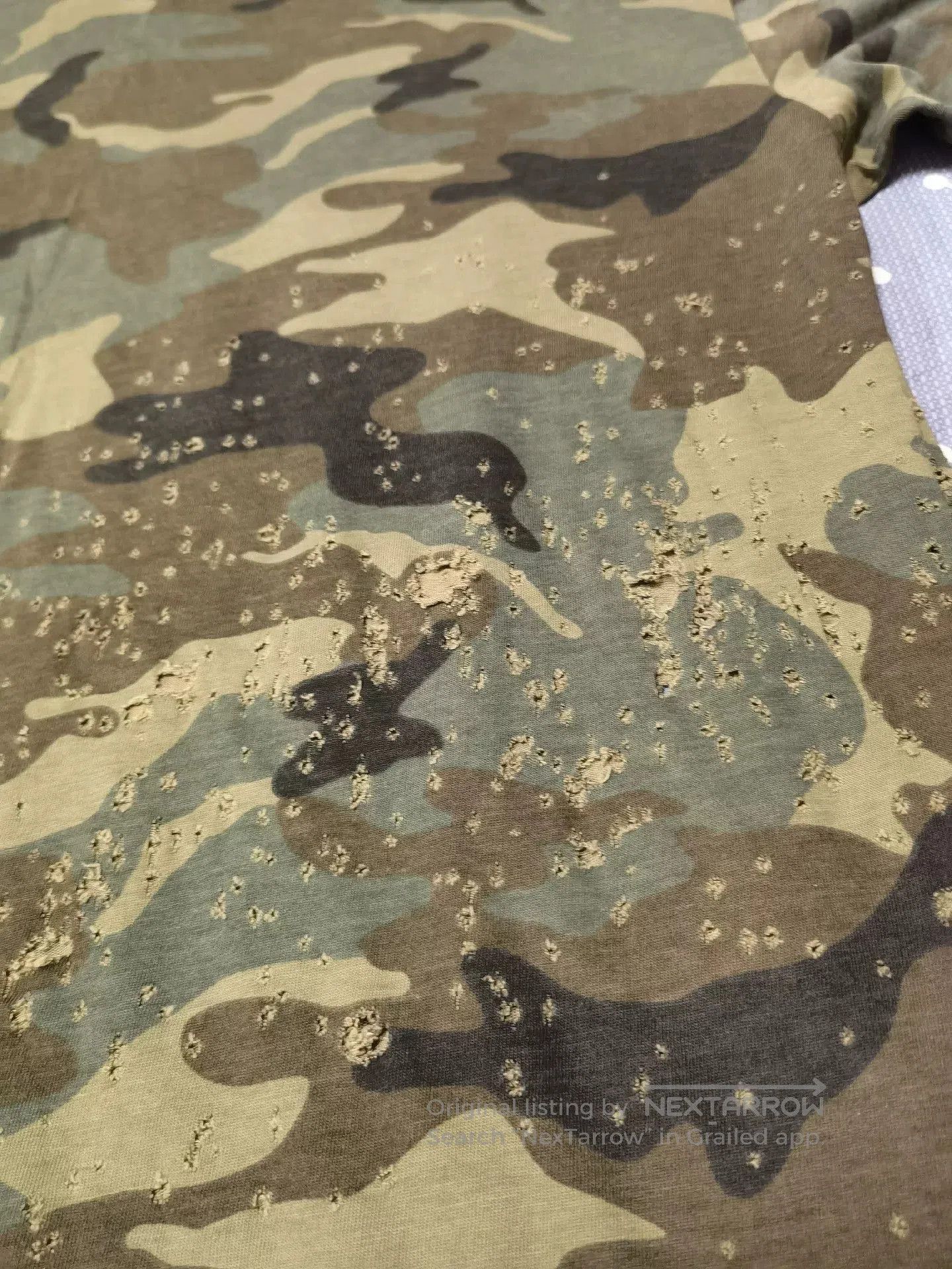 Amiri Amiri Camo Distressed Short Sleeve T-Shirt. Size US S / EU 44-46 / 1 - 5 Thumbnail