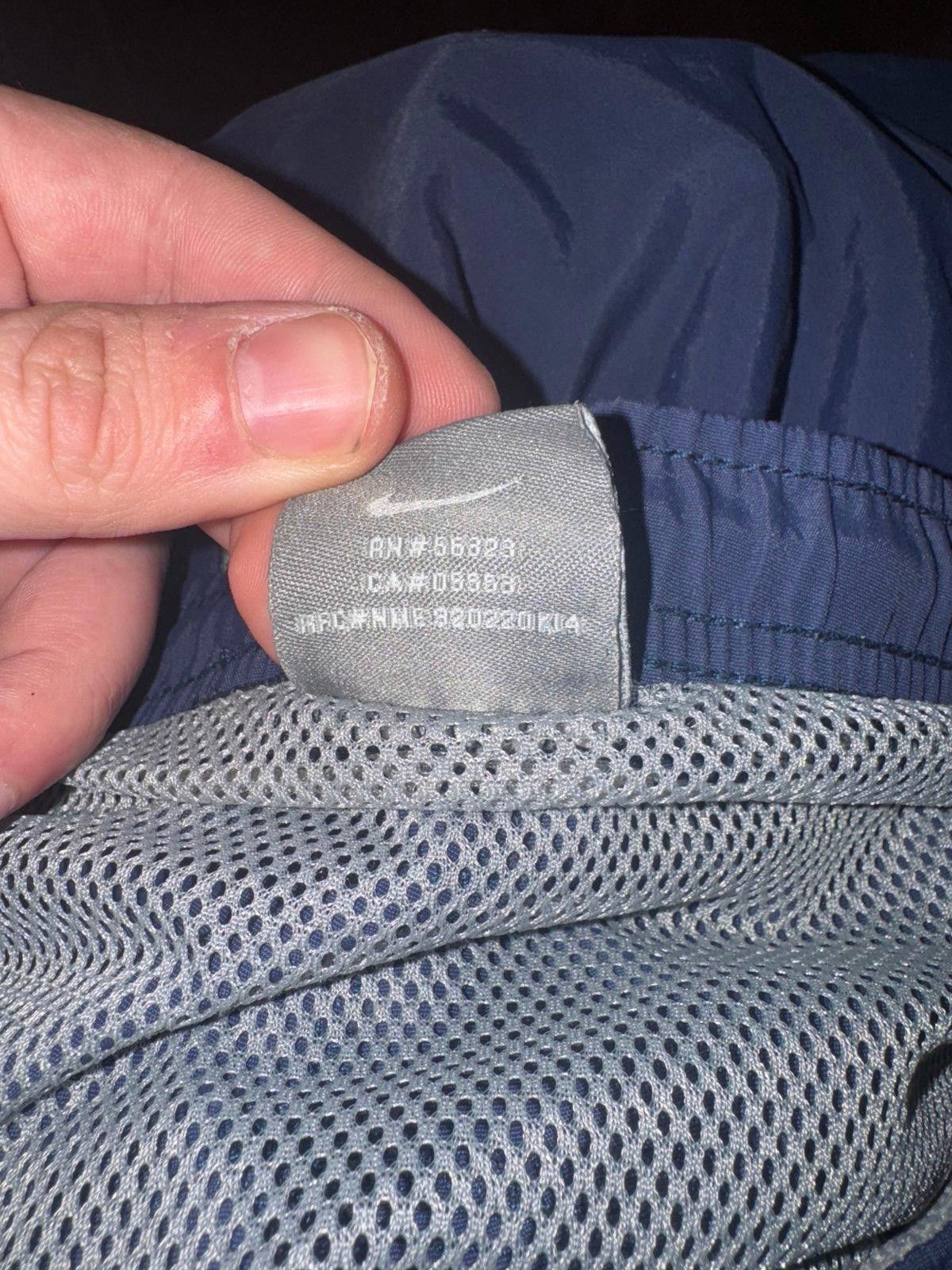 Nike VTG Y2K 90s Nike Grey Tag Athletic Mesh Shorts Rare Sz XL Size US 36 / EU 52 - 6 Thumbnail