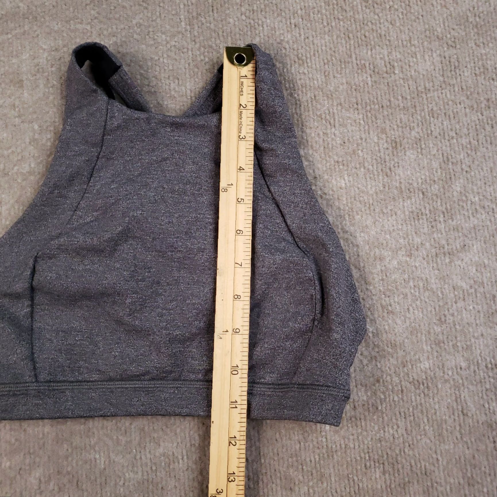 Lululemon VINTAGE Lululemon Sports Bra Women's Size 4 Gray High Neck Yoga Activewear Size ONE SIZE - 4 Thumbnail