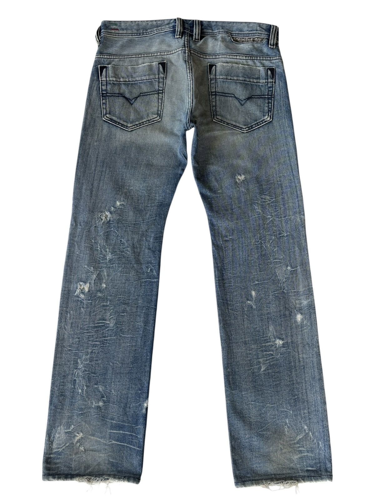 Diesel Vintage Diesel Safado Thrashed Distressed Denim Jeans Size US 33 - 8 Thumbnail