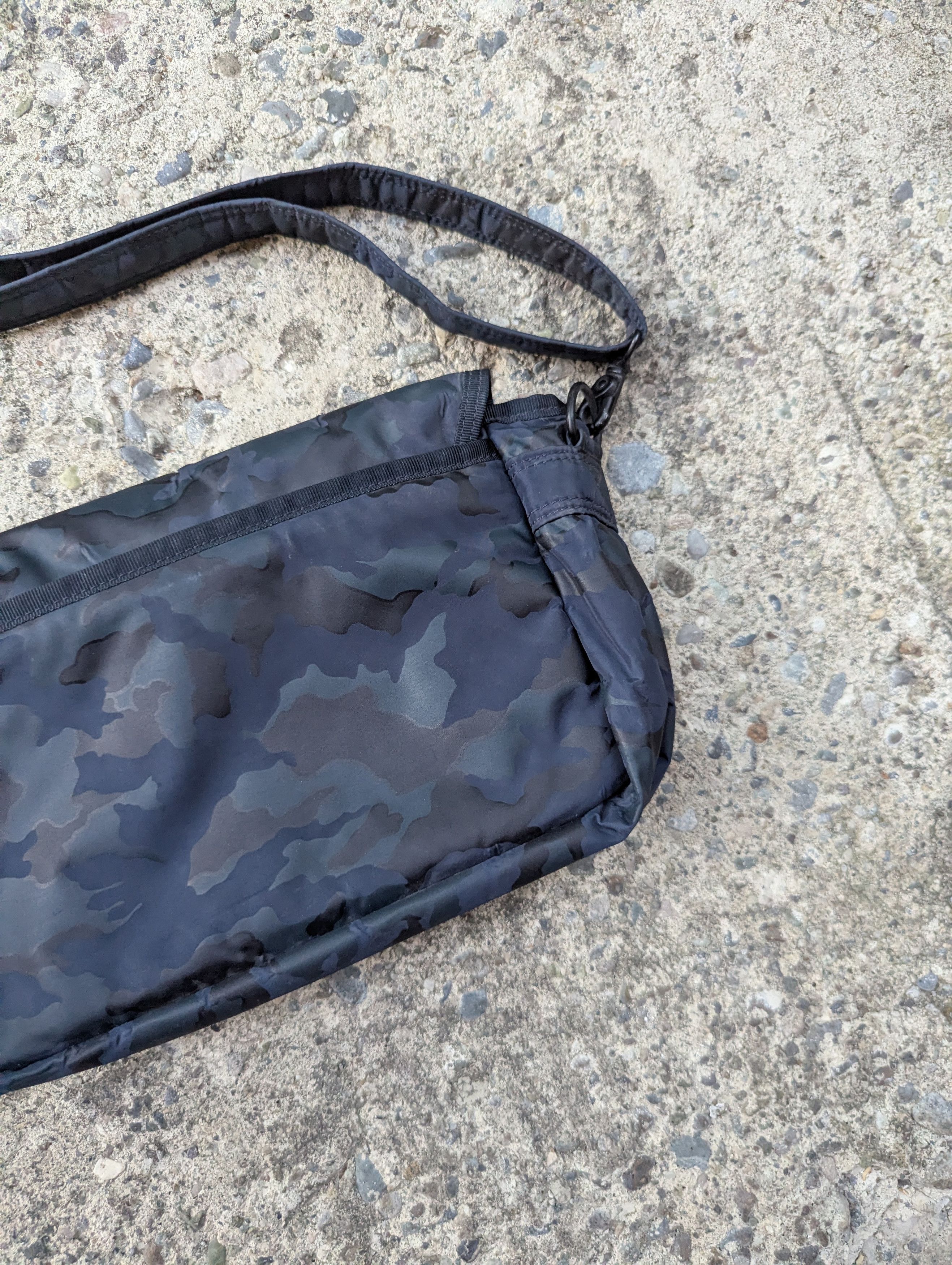 Head Porter × Porter Head Porter Blue Camou Sling Shoulder Bag Size ONE SIZE - 13 Thumbnail