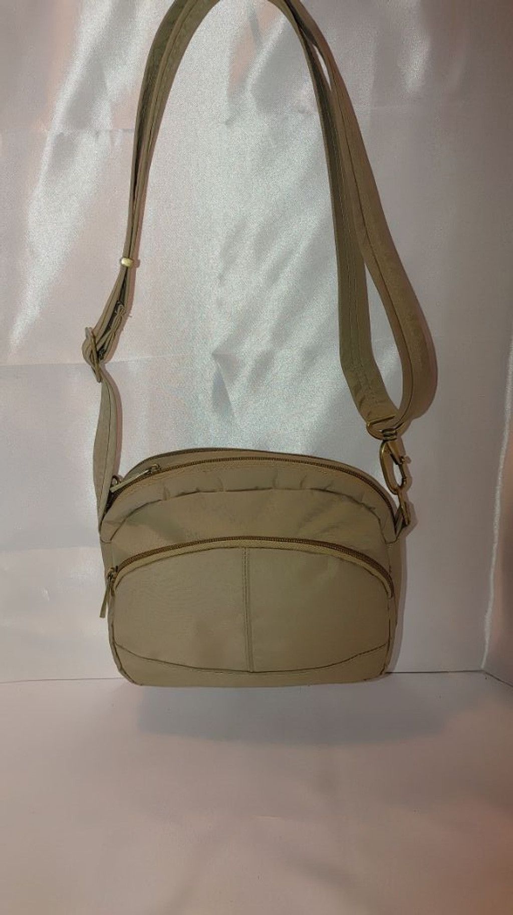 Away Travel Travelon RFID Crossbody Size ONE SIZE - 3 Thumbnail