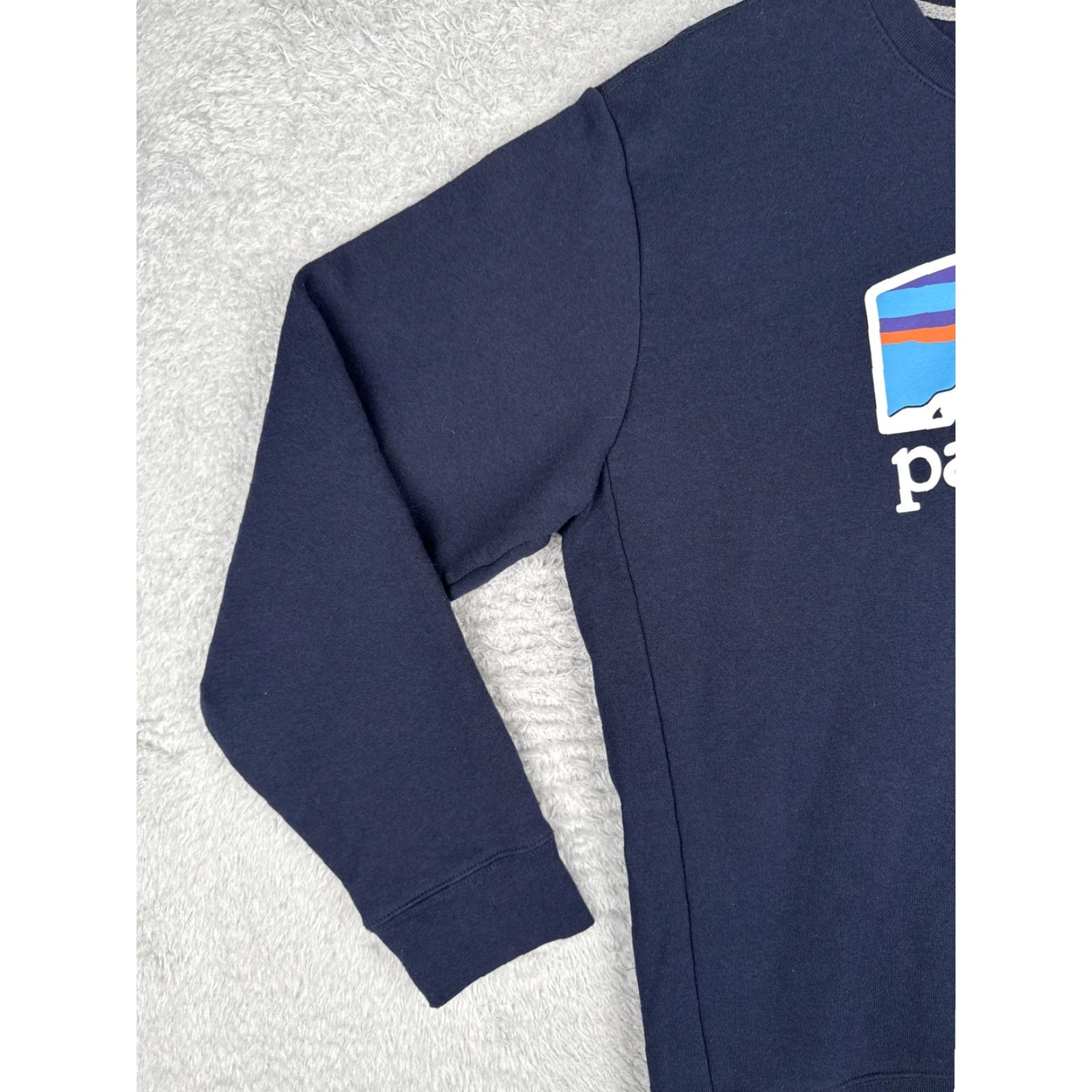 Patagonia Patagonia Sweatshirt Mens Large Blue Uprisal Crew P-6 Logo Jersey Pullover Size US L / EU 52-54 / 3 - 3 Thumbnail