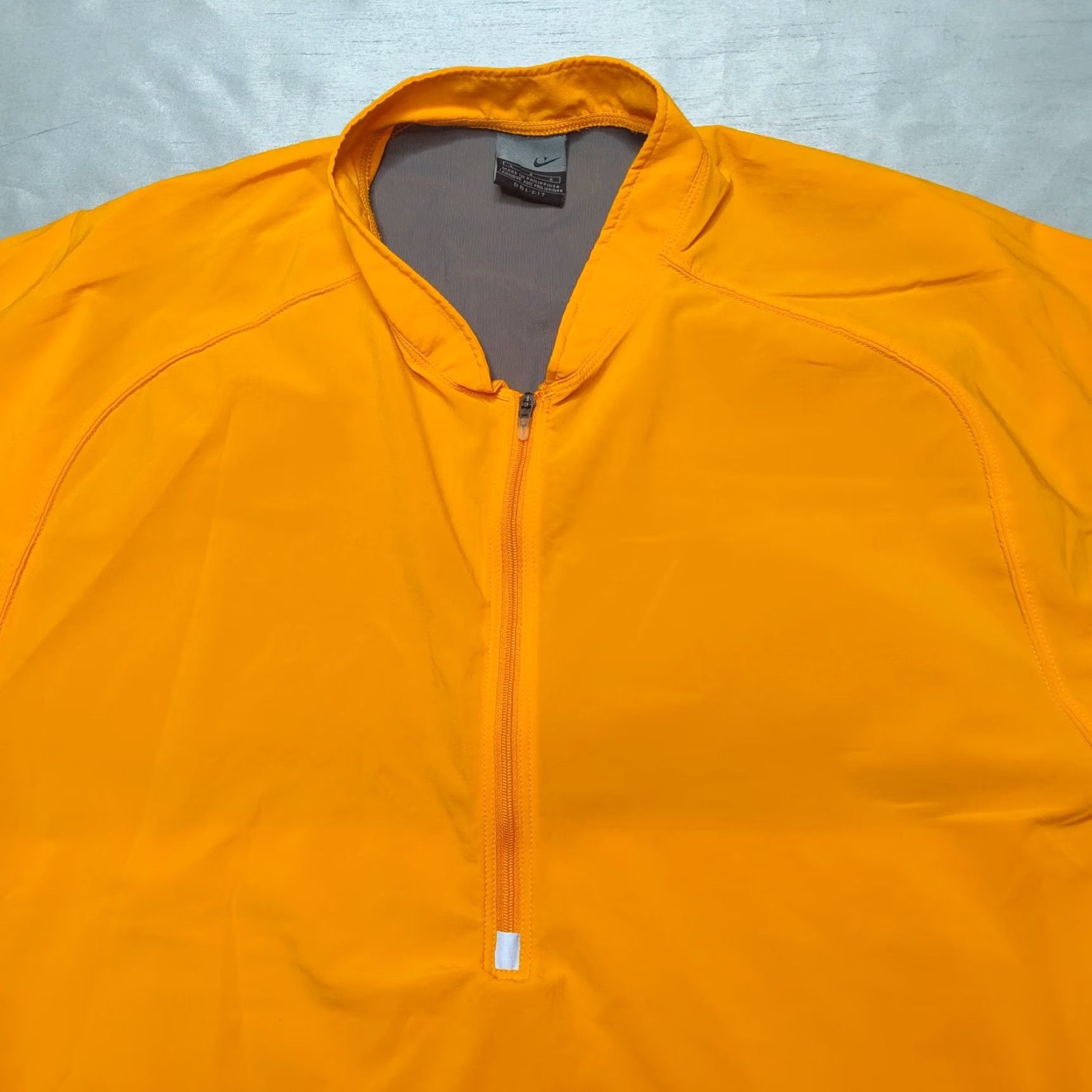 Nike VINTAGE Nike Dri-Fit Pullover Shirt Men L Orange 1/2 Zip Short Sleeve Ventilated 2000s Size US L / EU 52-54 / 3 - 2 Thumbnail