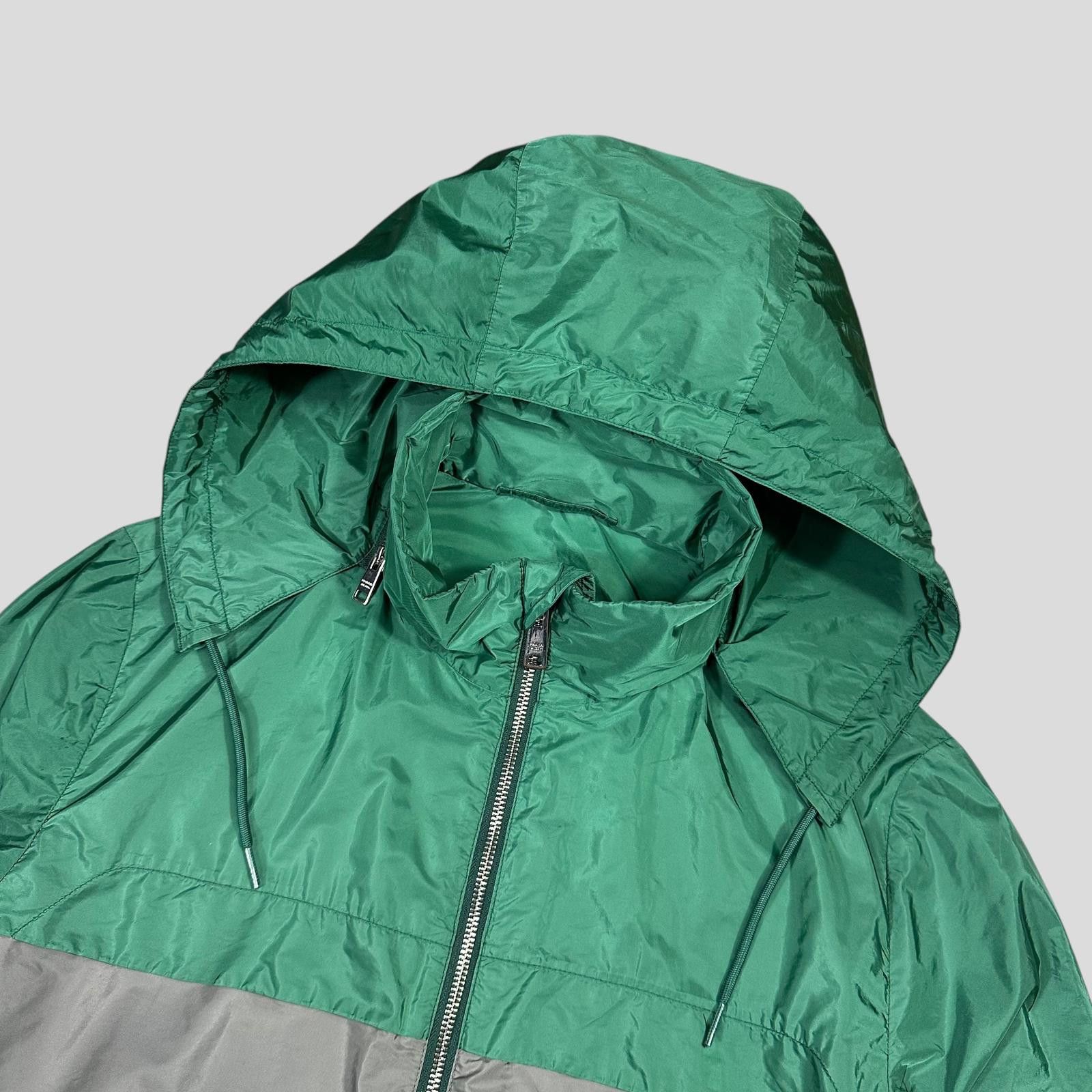 Prada Prada 2017 Logo Tri-colour Nylon Windbreaker Jacket IT50 (L) Size US L / EU 52-54 / 3 - 9 Thumbnail