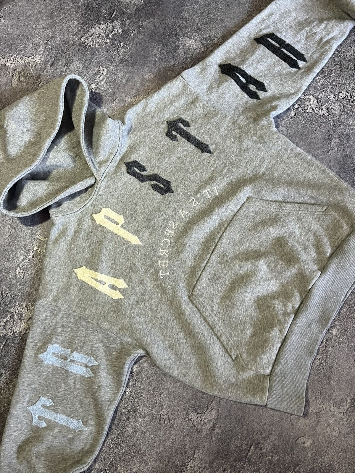 Trapstar London Vintage Trapstar Logo Hoodie Drip Luxury Drill Size US S / EU 44-46 / 1 - 1 Thumbnail