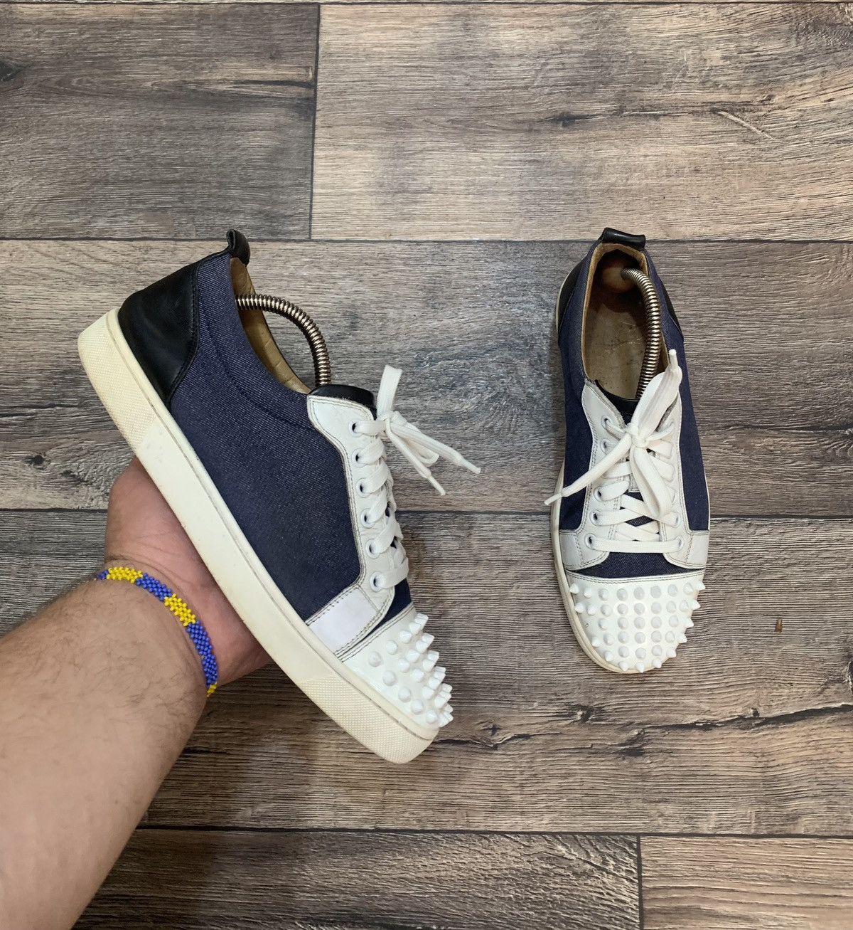 Low christian louboutin sneakers on sale