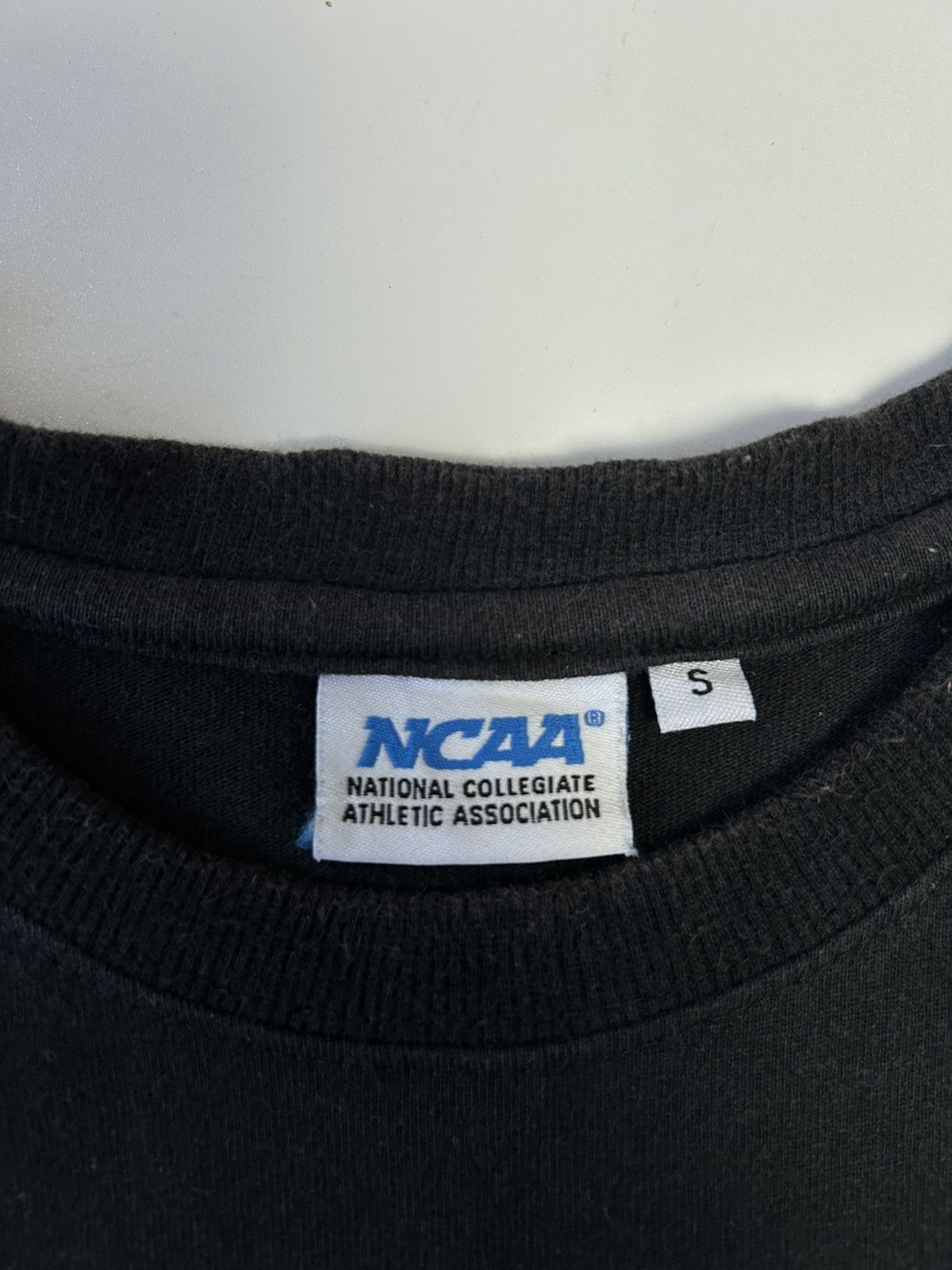 Japanese Brand × NCAA NCAA BACK FULL PRINTED SHORT SLEEVE T-SHIRT Size US S / EU 44-46 / 1 - 5 Thumbnail