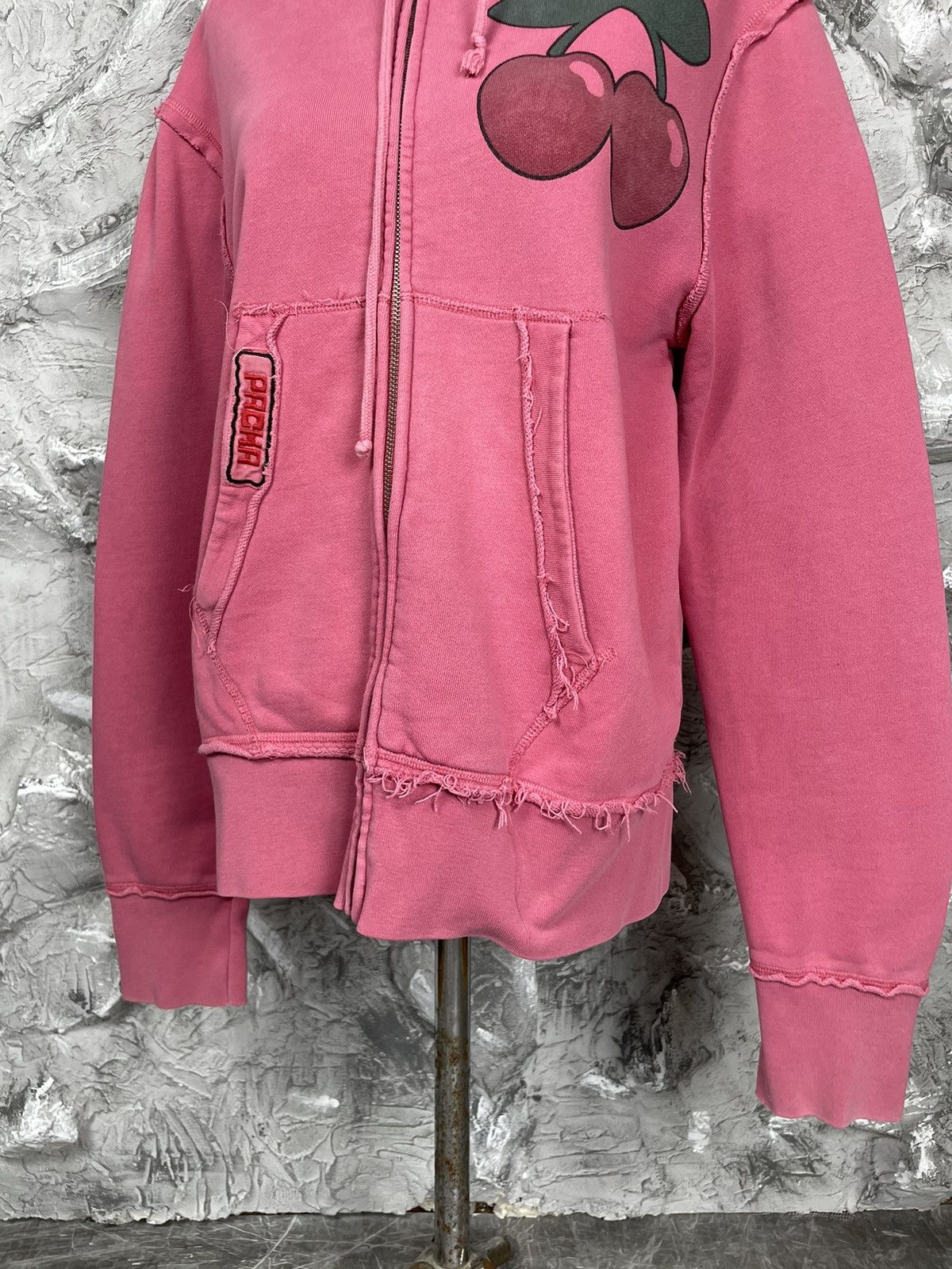 20471120 × Japanese Brand Y2K Cherry Logo Ripped Zip Hoodie Hysteric Glamour Style Size US S / EU 44-46 / 1 - 4 Thumbnail