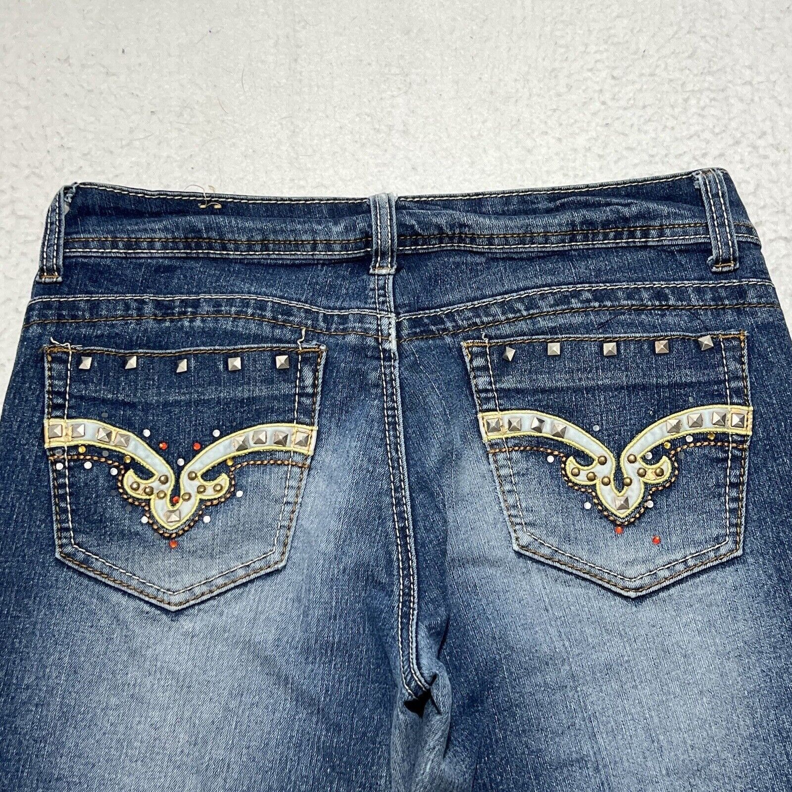 Southpole Vintage Southpole 9 Capri Low Rise Denim Jeans Studded Y2K Size 30" / US 8 / IT 44 - 2 Thumbnail