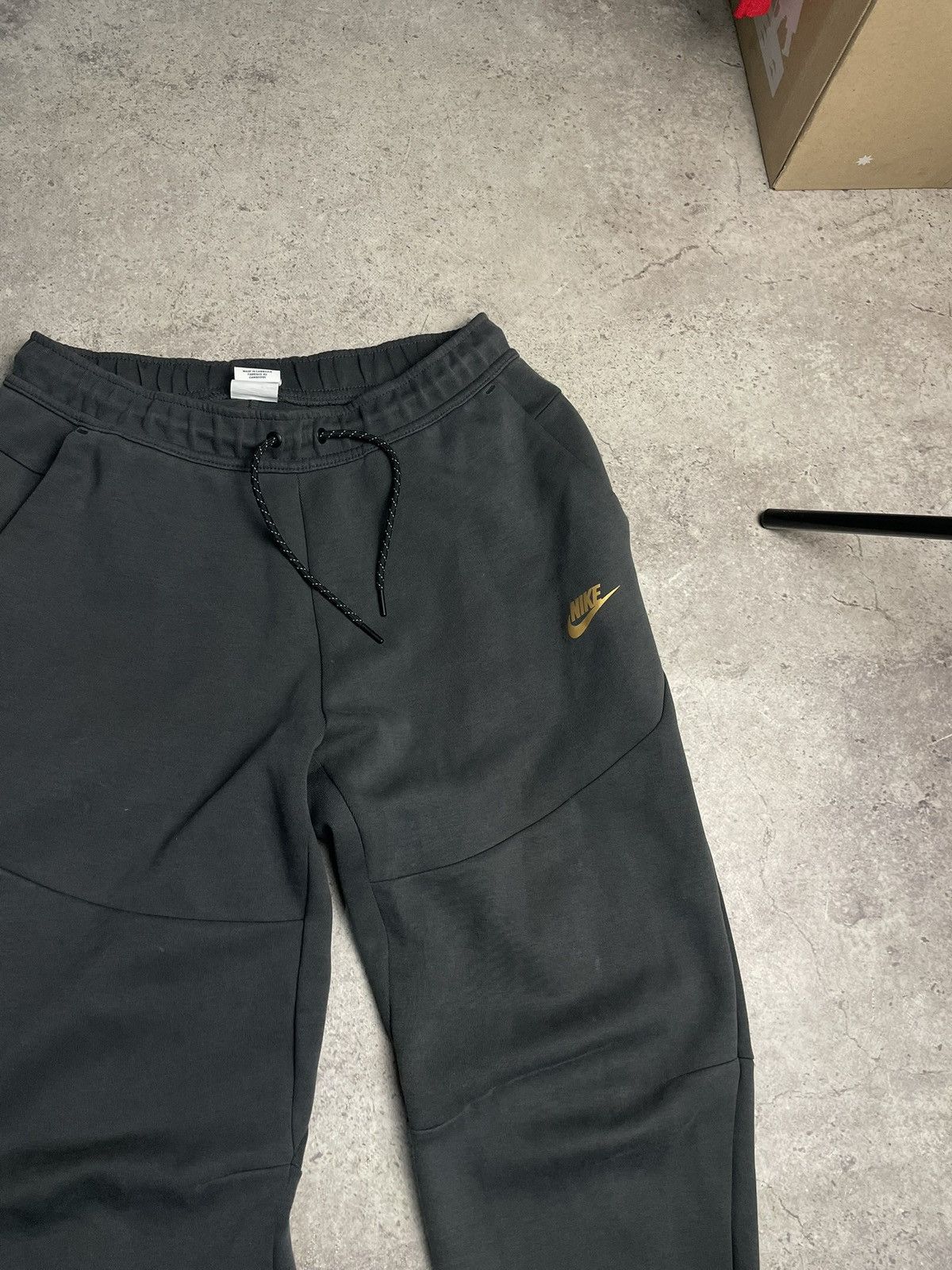Nike Nike Tech Fleece Bottoms Size US 32 / EU 48 - 2 Thumbnail