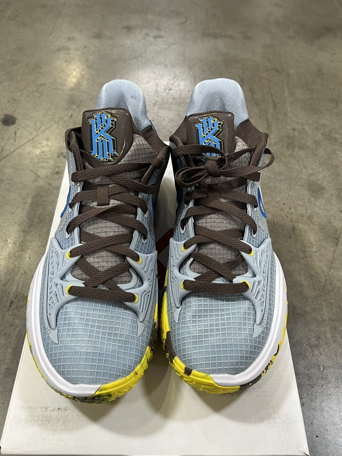 Nike Nike Kyrie Low 4 Light Armory Blue Size US 10.5 / EU 43-44 - 2 Thumbnail