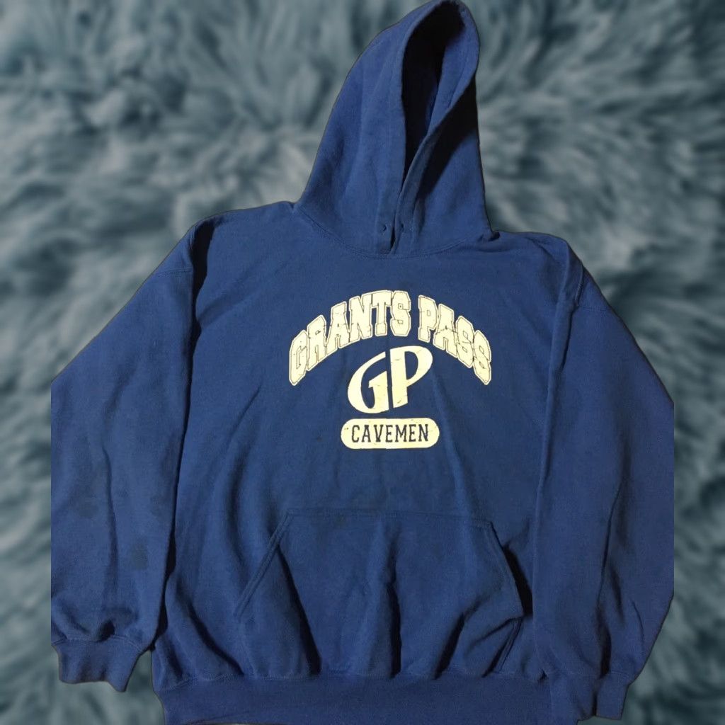Vintage VINTAGE Grants Pass Cavemen Faded Hoodie XL Blue USA 90s Grunge Biker School Track & Field Mens Sweatshirt Size US XL / EU 56 / 4 - 1 Thumbnail