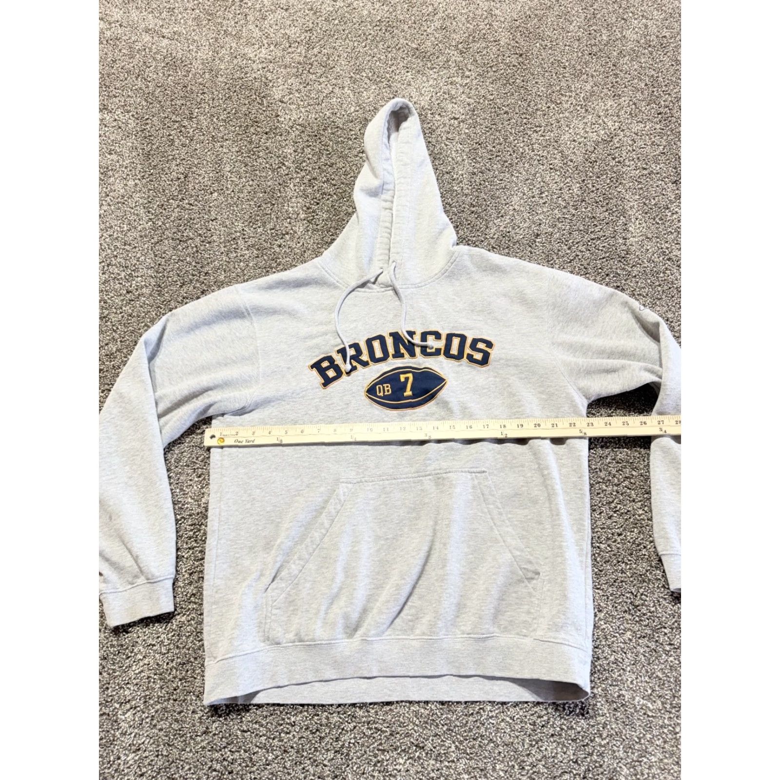 Reebok Denver Broncos Reebok Mens Hoodie Pullover Size Medium Gray NFL FLAW Size US M / EU 48-50 / 2 - 7 Thumbnail