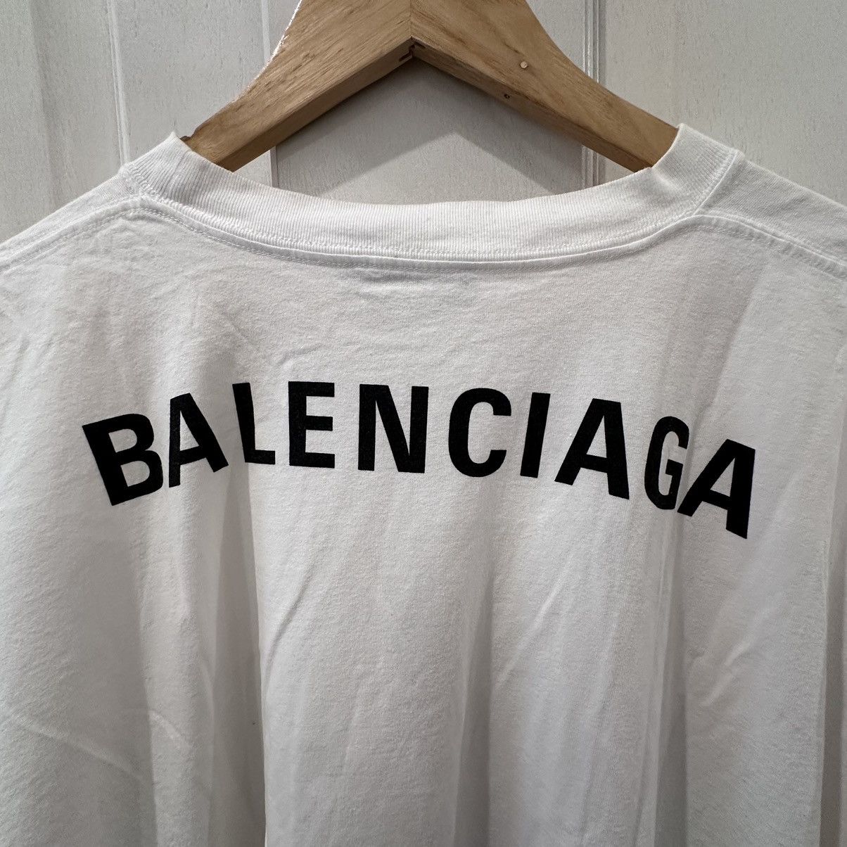 Balenciaga Balenciaga Back Logo T-Shirt Size US XL / EU 56 / 4 - 5 Thumbnail