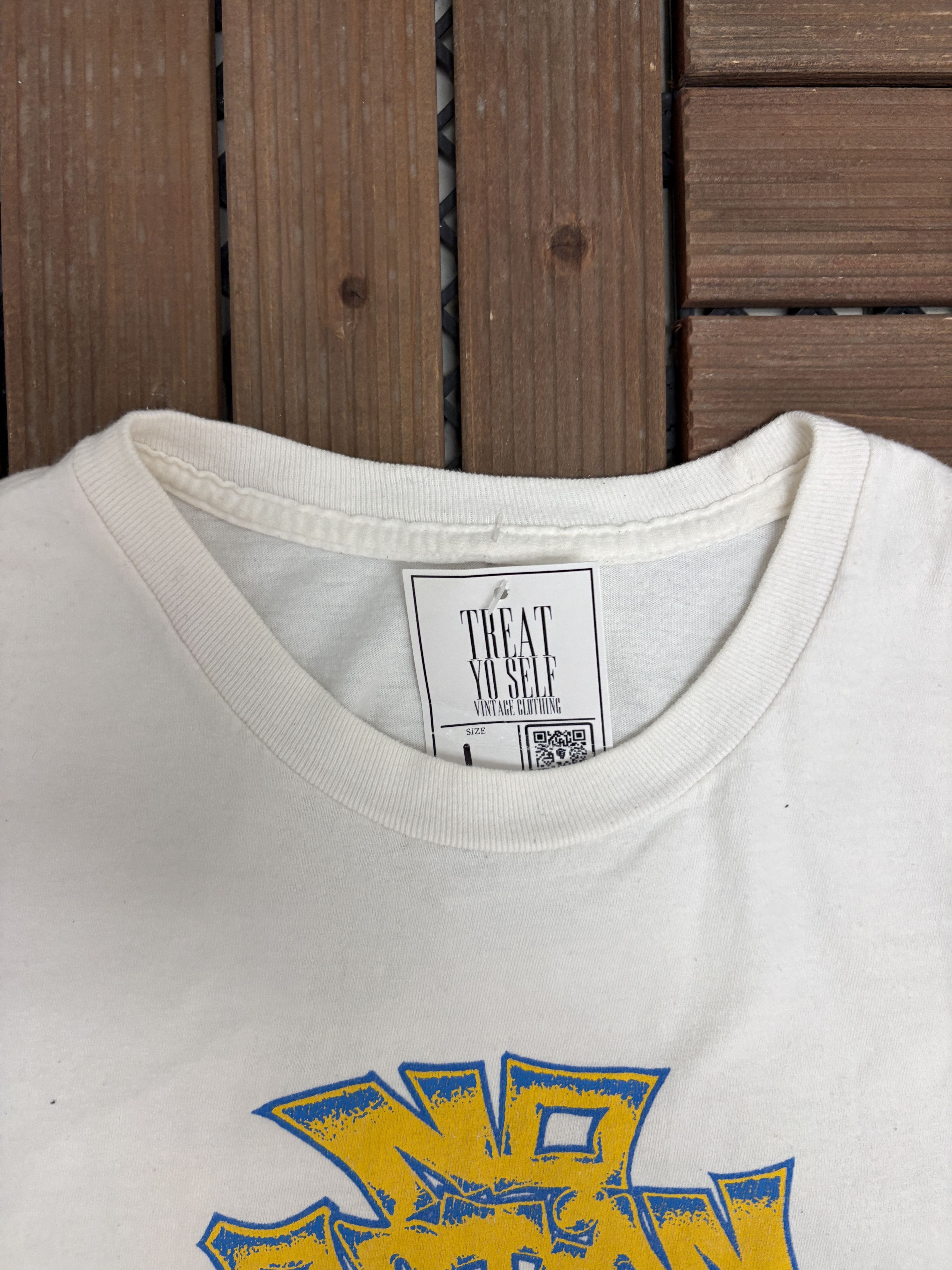 Vintage Delaware Fightin' Blue Hens Vintage White Tee Size US L / EU 52-54 / 3 - 6 Thumbnail