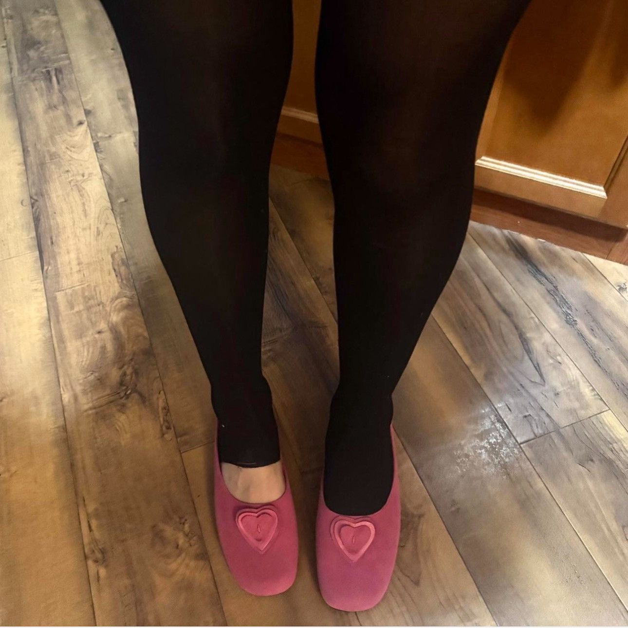 Other dexflex slide flats size 8 pink heart leather womens shoes Size US 8 / IT 38 - 4 Thumbnail