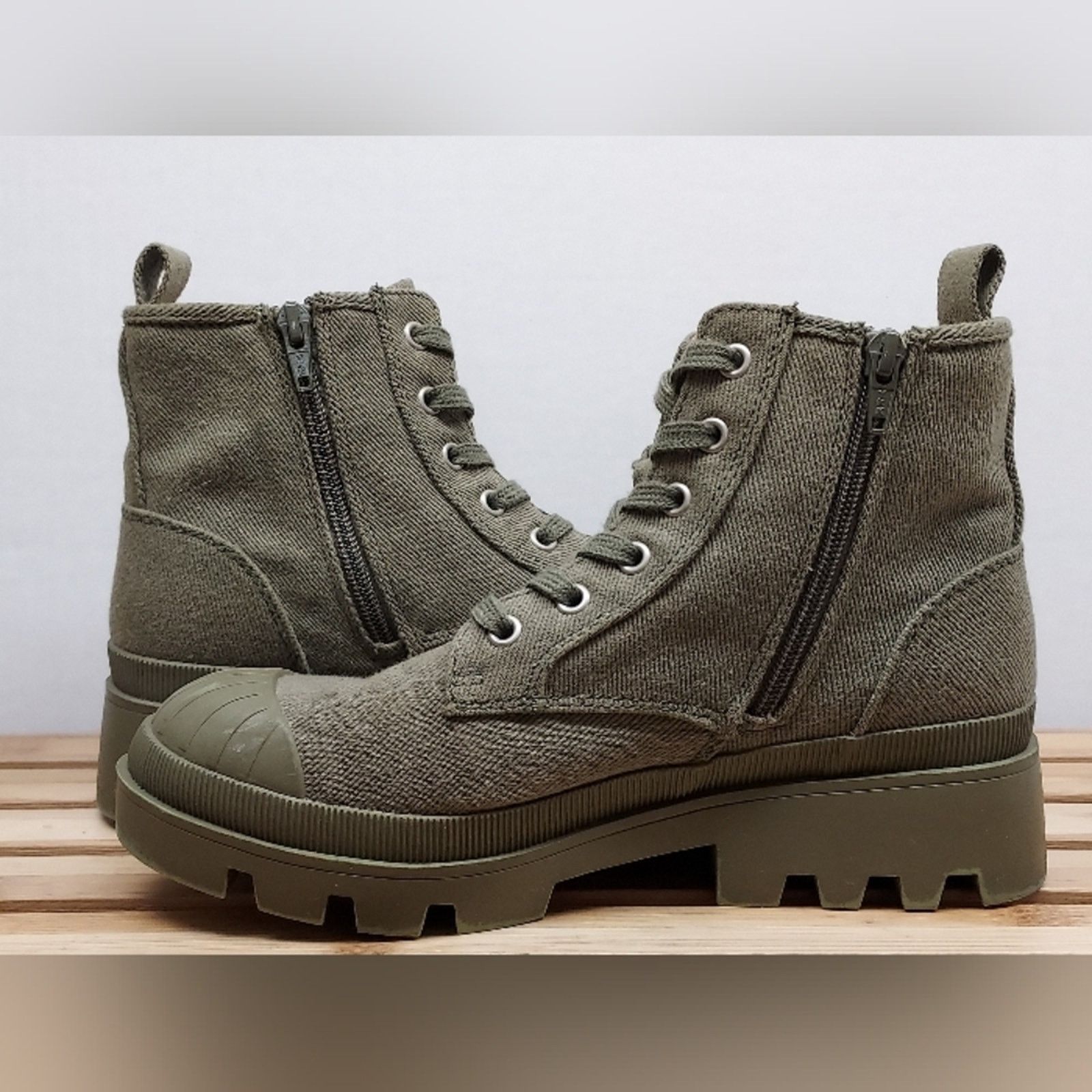 Other Target Brand Womens Green Ankle Zip Boots Size 8 Size US 8 / IT 38 - 8 Thumbnail