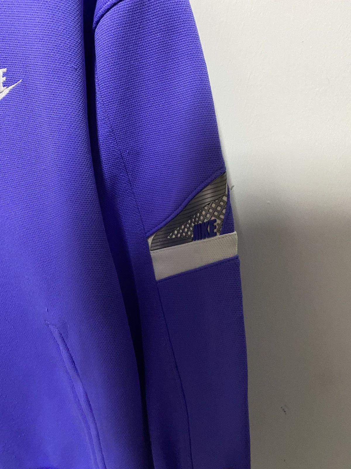 Nike × Vintage Vintage 80’s Nike tracktop Size US L / EU 52-54 / 3 - 6 Thumbnail