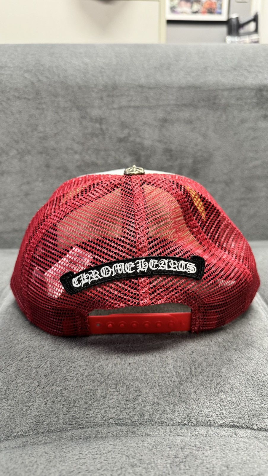 Chrome Hearts Chrome Hearts Triple Cross Red Trucker Camo Size ONE SIZE - 2 Thumbnail