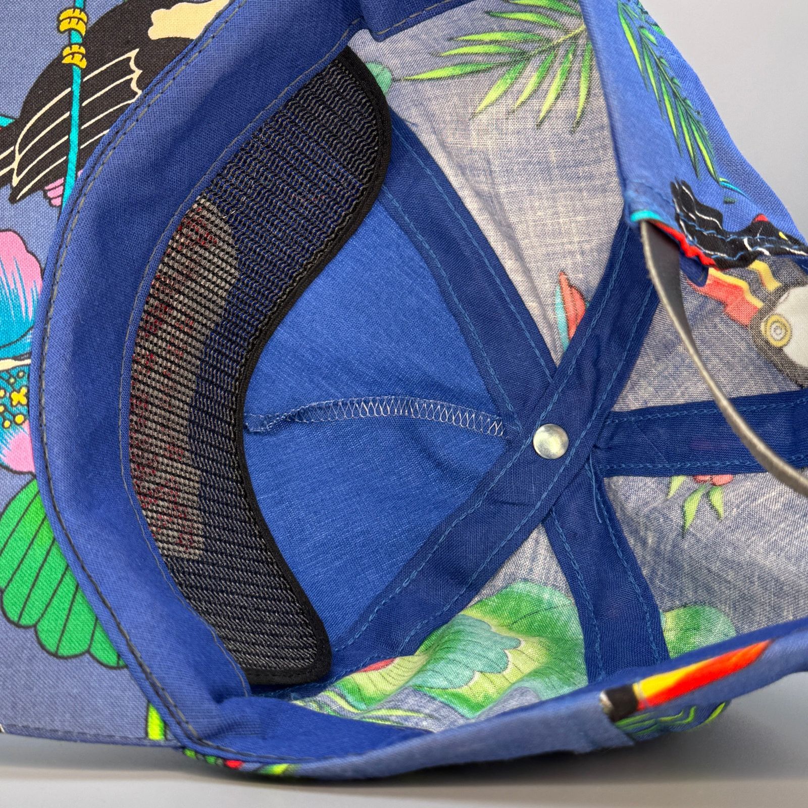 NBA Vintage 90s Denver Nuggets floral print leather strapbackhat Size ONE SIZE - 4 Thumbnail
