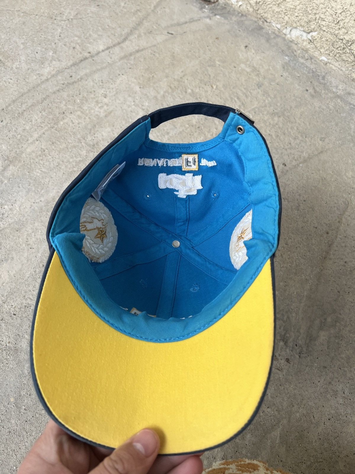 Formula 1 Renault Formula 1 Cap Size ONE SIZE - 3 Thumbnail