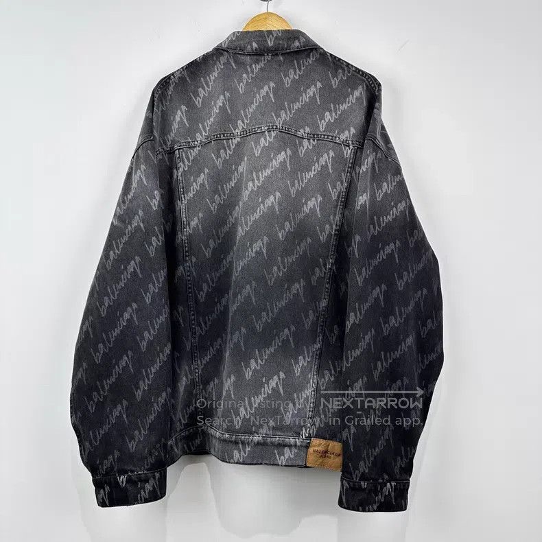 Balenciaga Balenciaga Logo Barrage Printed Oversized Denim Jacket Size US M / EU 48-50 / 2 - 2 Thumbnail
