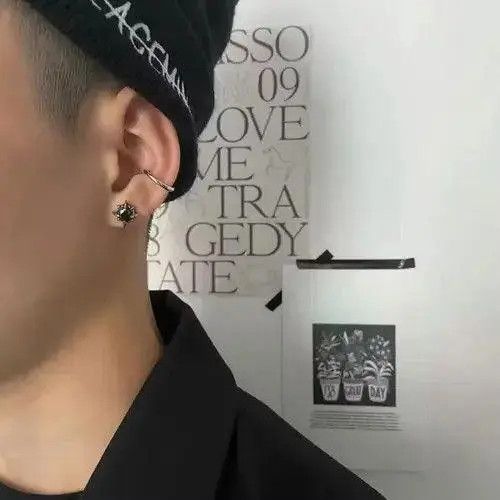 VIBE Retro punk earrings Size ONE SIZE - 7 Thumbnail